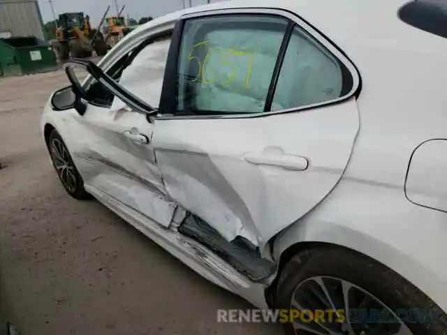 9 Photograph of a damaged car 4T1G11AK7LU385079 TOYOTA CAMRY 2020