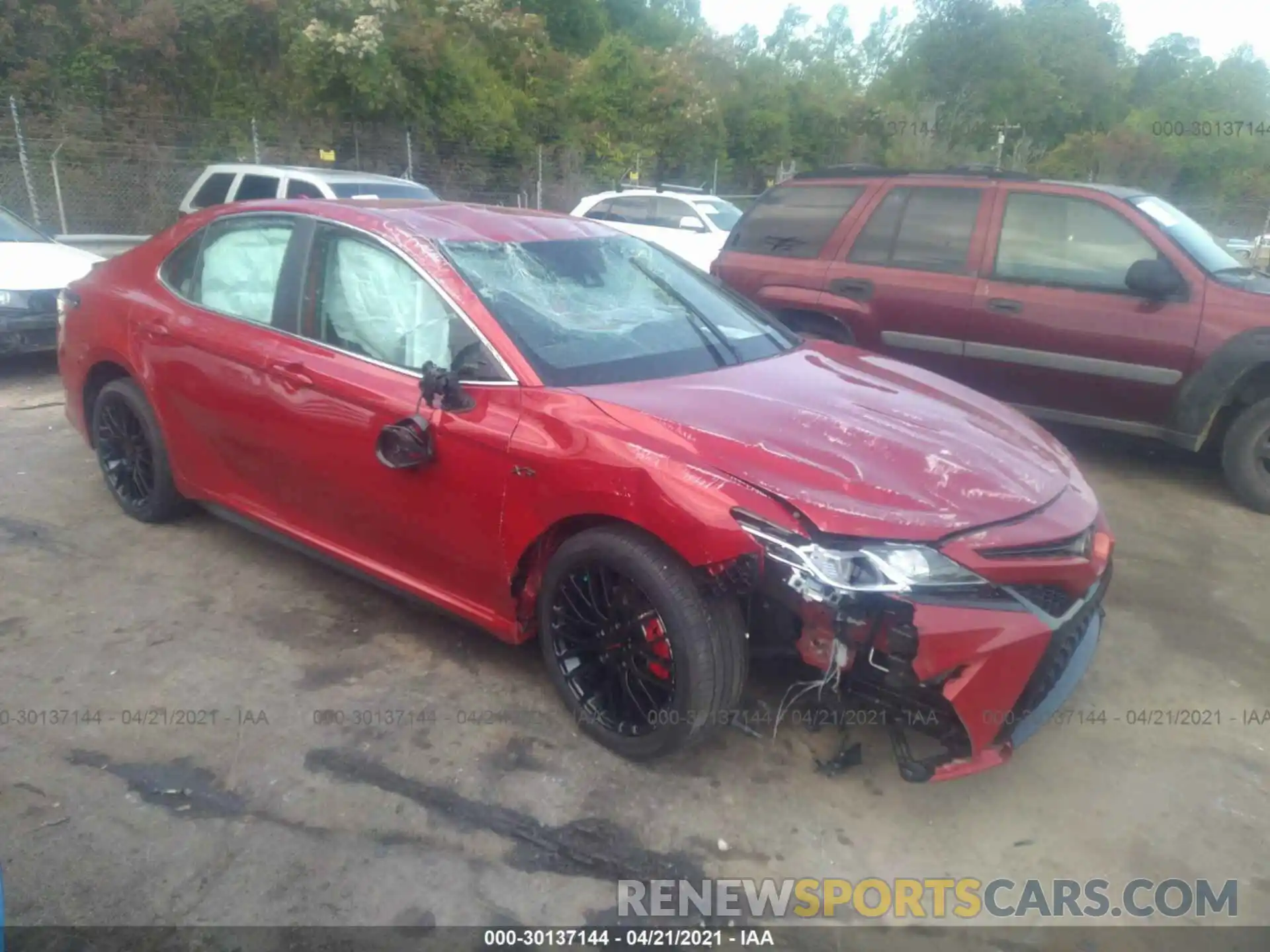 1 Photograph of a damaged car 4T1G11AK7LU401474 TOYOTA CAMRY 2020