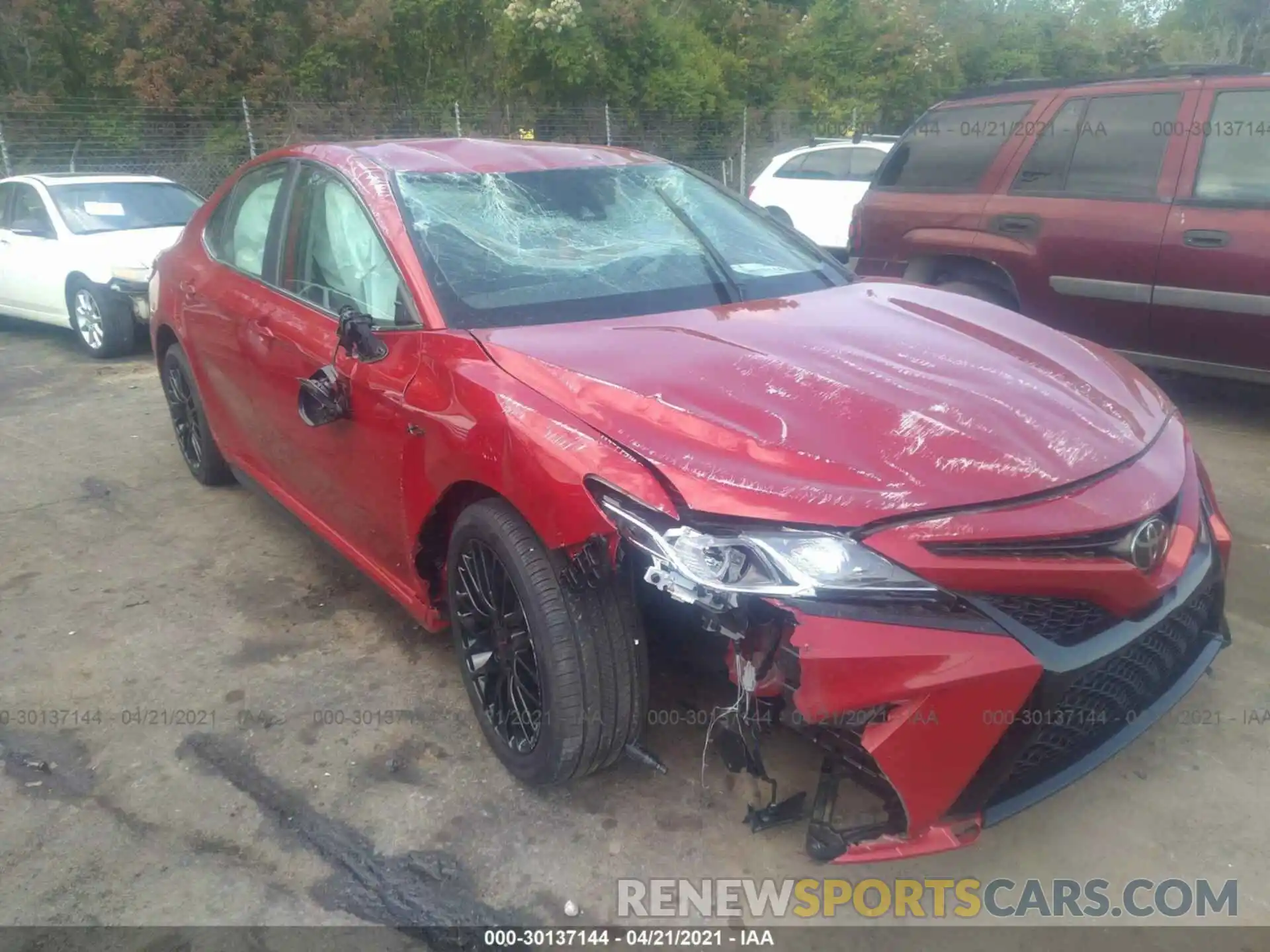 6 Photograph of a damaged car 4T1G11AK7LU401474 TOYOTA CAMRY 2020