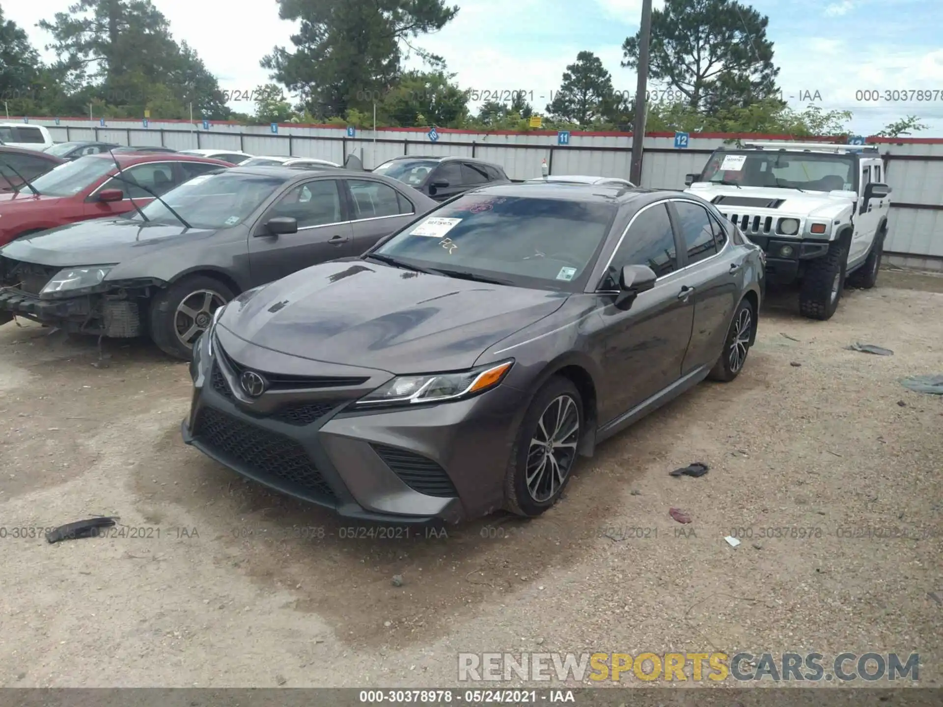 2 Photograph of a damaged car 4T1G11AK7LU500148 TOYOTA CAMRY 2020