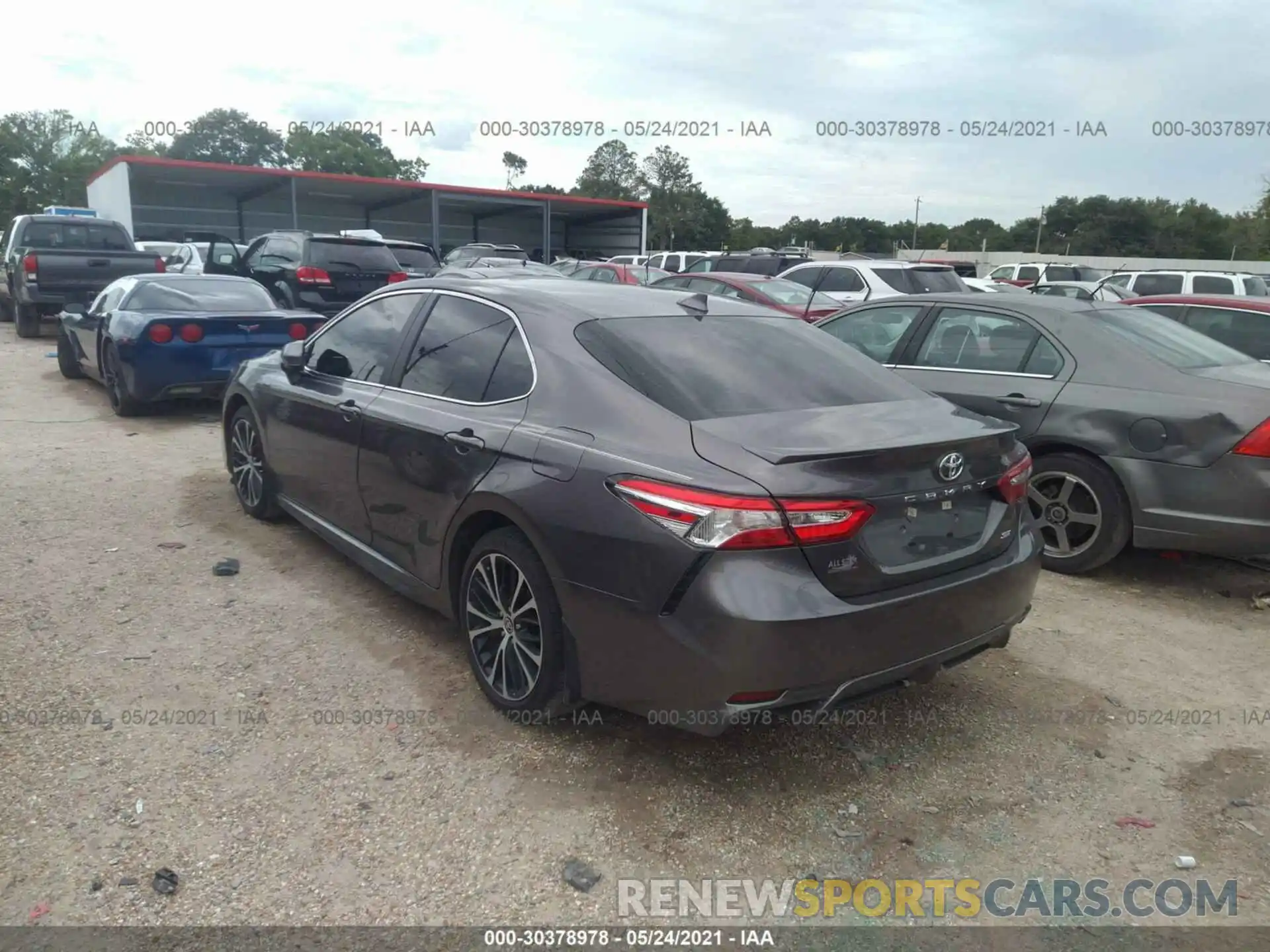 3 Photograph of a damaged car 4T1G11AK7LU500148 TOYOTA CAMRY 2020