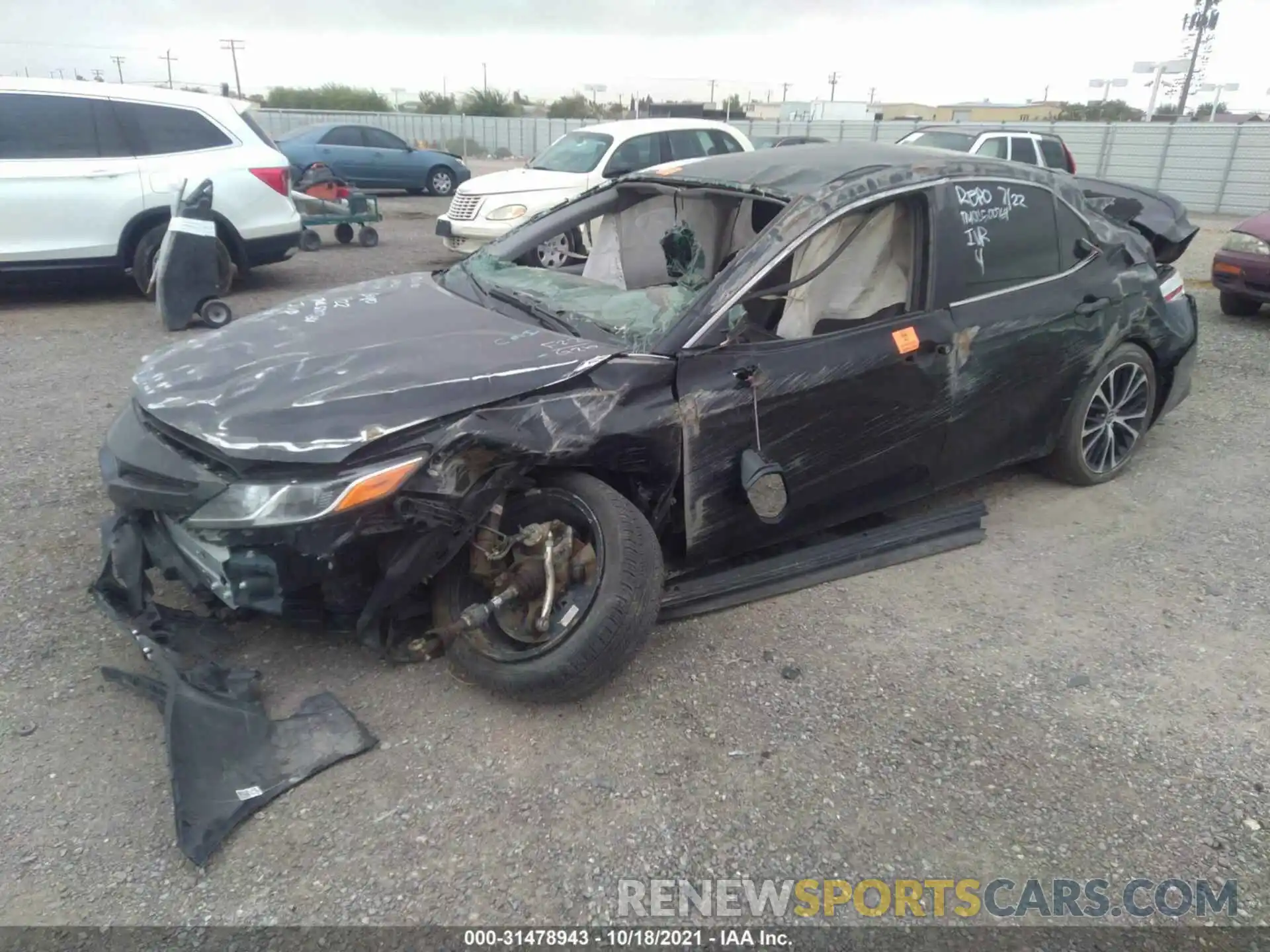 2 Photograph of a damaged car 4T1G11AK7LU500764 TOYOTA CAMRY 2020