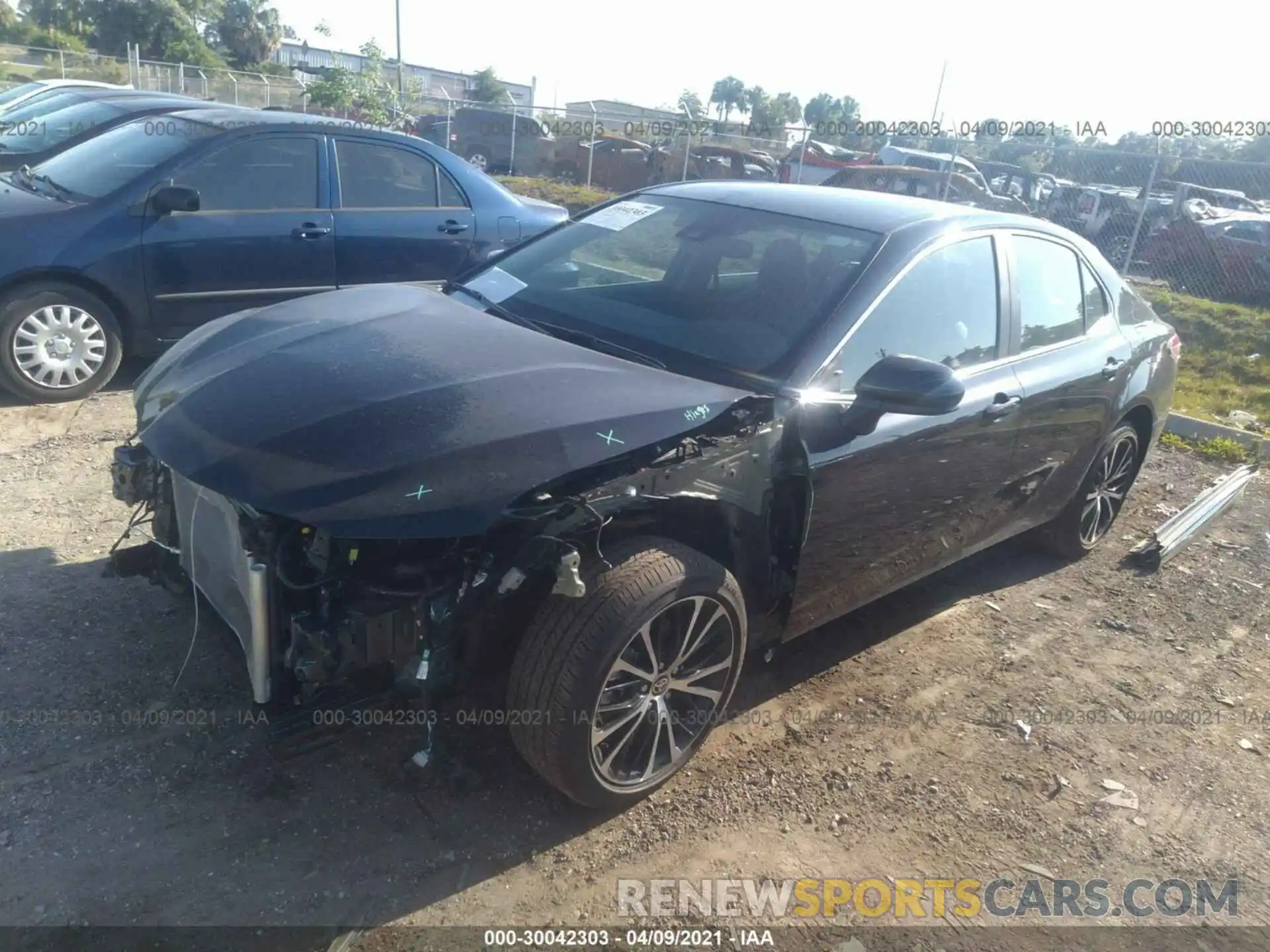 2 Photograph of a damaged car 4T1G11AK7LU508332 TOYOTA CAMRY 2020