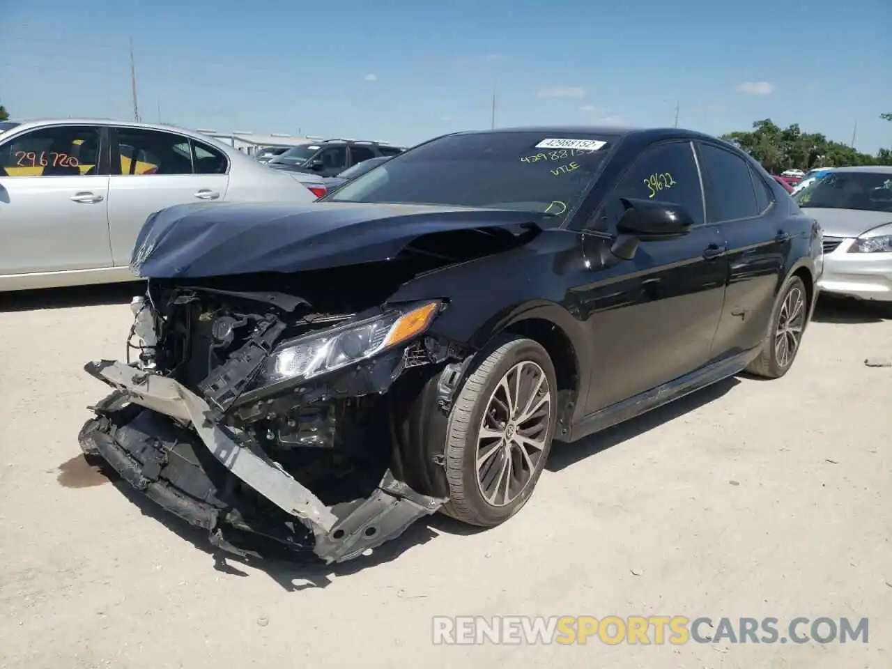 2 Photograph of a damaged car 4T1G11AK7LU509271 TOYOTA CAMRY 2020