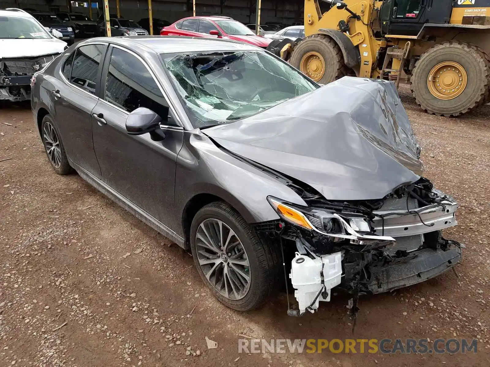 1 Photograph of a damaged car 4T1G11AK7LU869558 TOYOTA CAMRY 2020