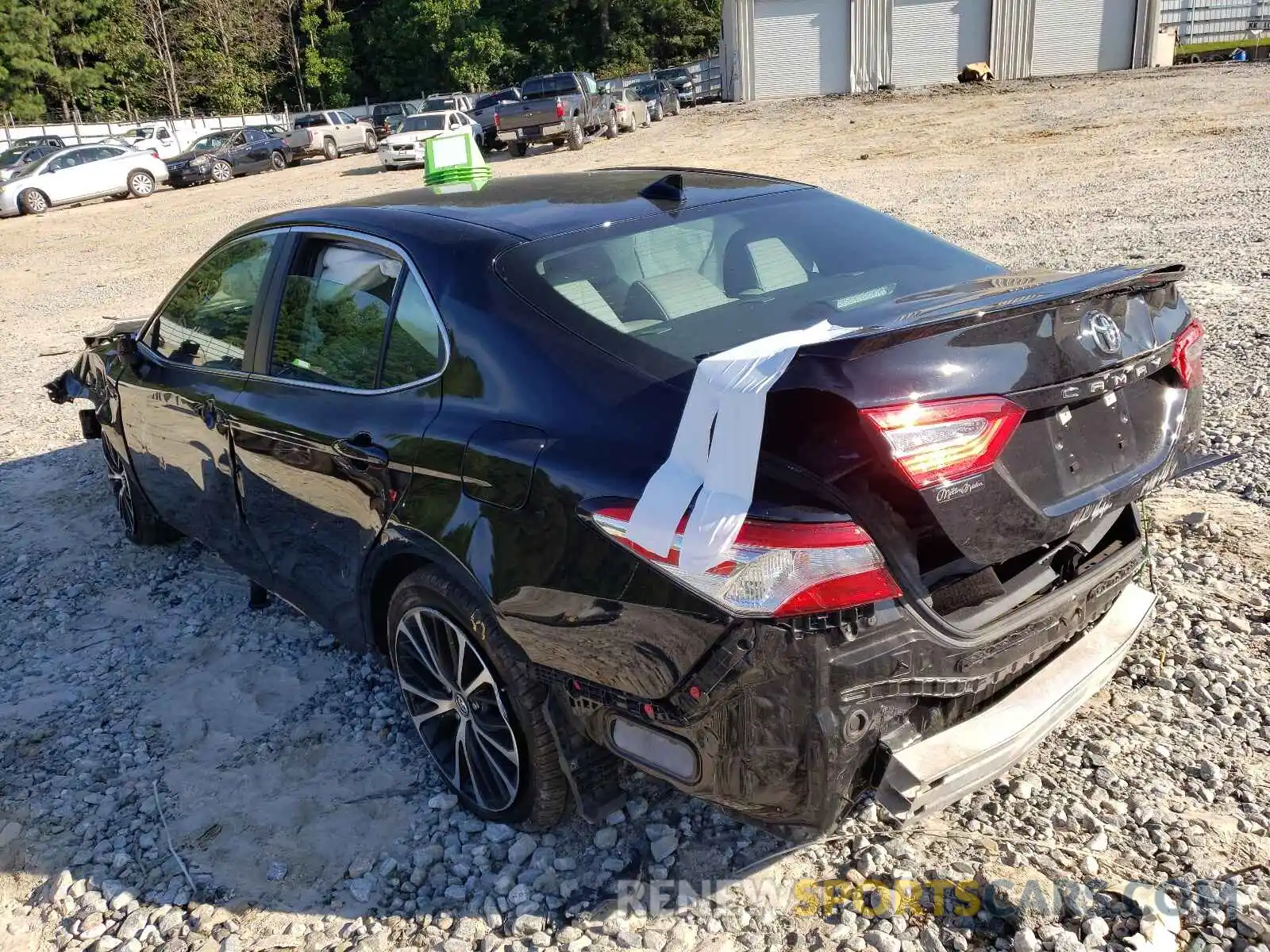 3 Photograph of a damaged car 4T1G11AK7LU870192 TOYOTA CAMRY 2020