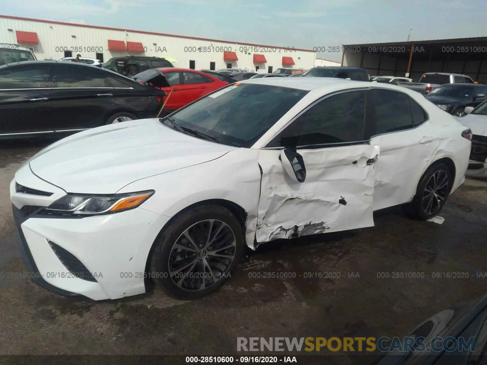 2 Photograph of a damaged car 4T1G11AK7LU872217 TOYOTA CAMRY 2020