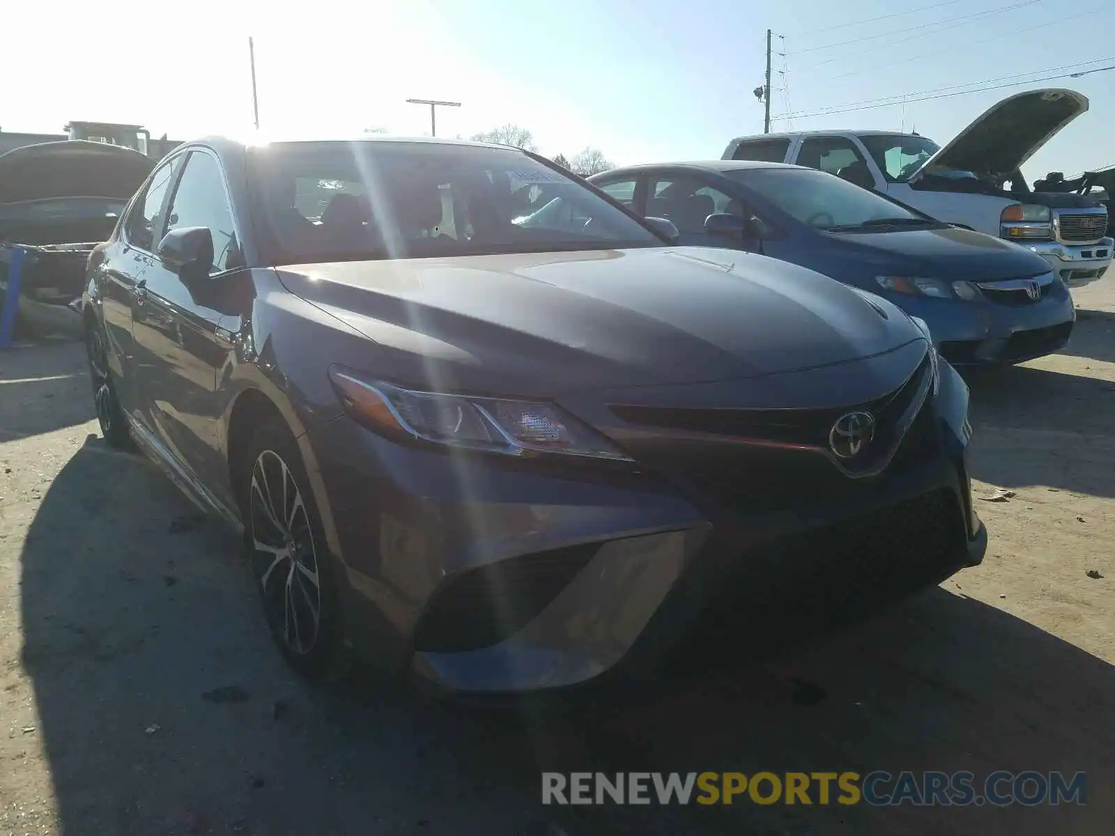 1 Photograph of a damaged car 4T1G11AK7LU873965 TOYOTA CAMRY 2020