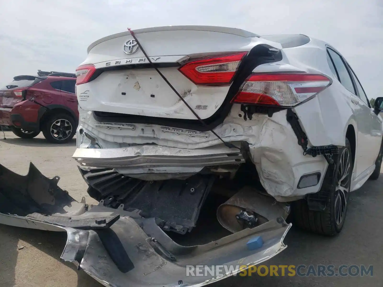 9 Photograph of a damaged car 4T1G11AK7LU875599 TOYOTA CAMRY 2020