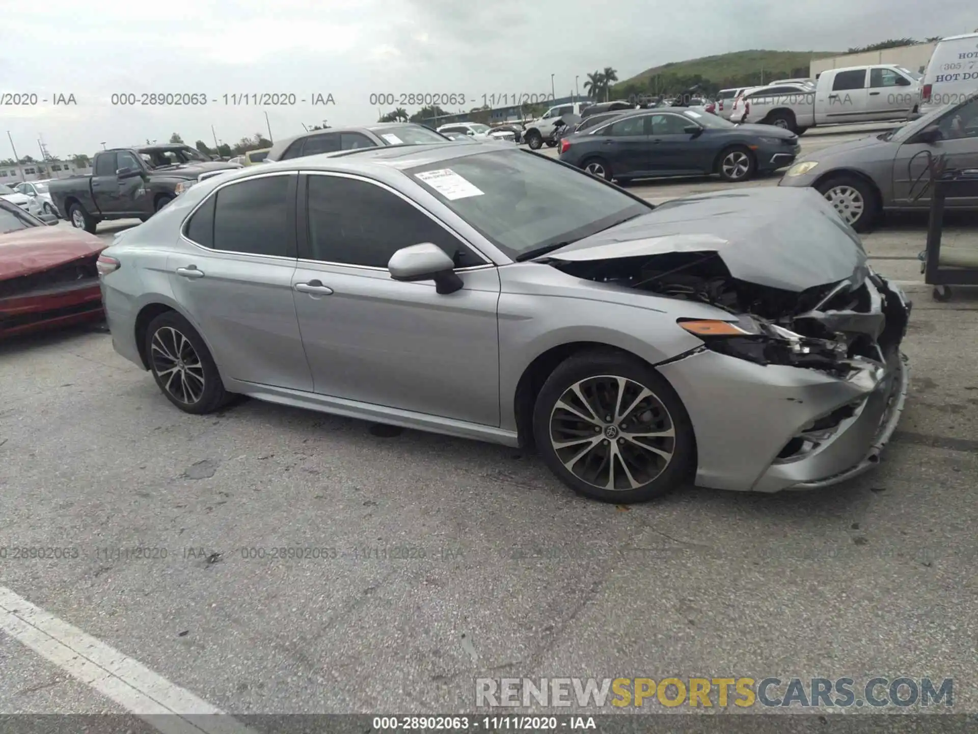 1 Photograph of a damaged car 4T1G11AK7LU875778 TOYOTA CAMRY 2020