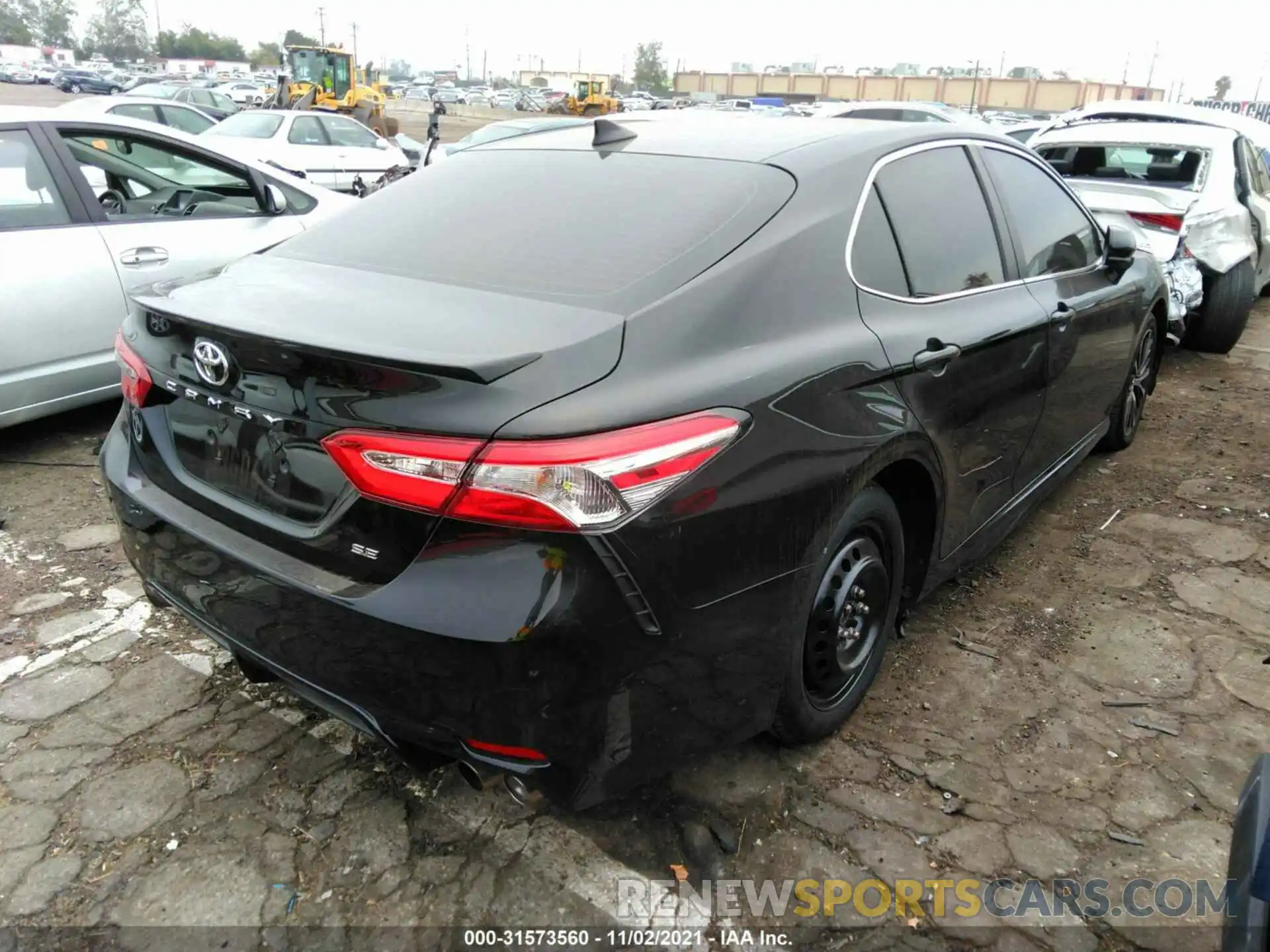 4 Photograph of a damaged car 4T1G11AK7LU875781 TOYOTA CAMRY 2020