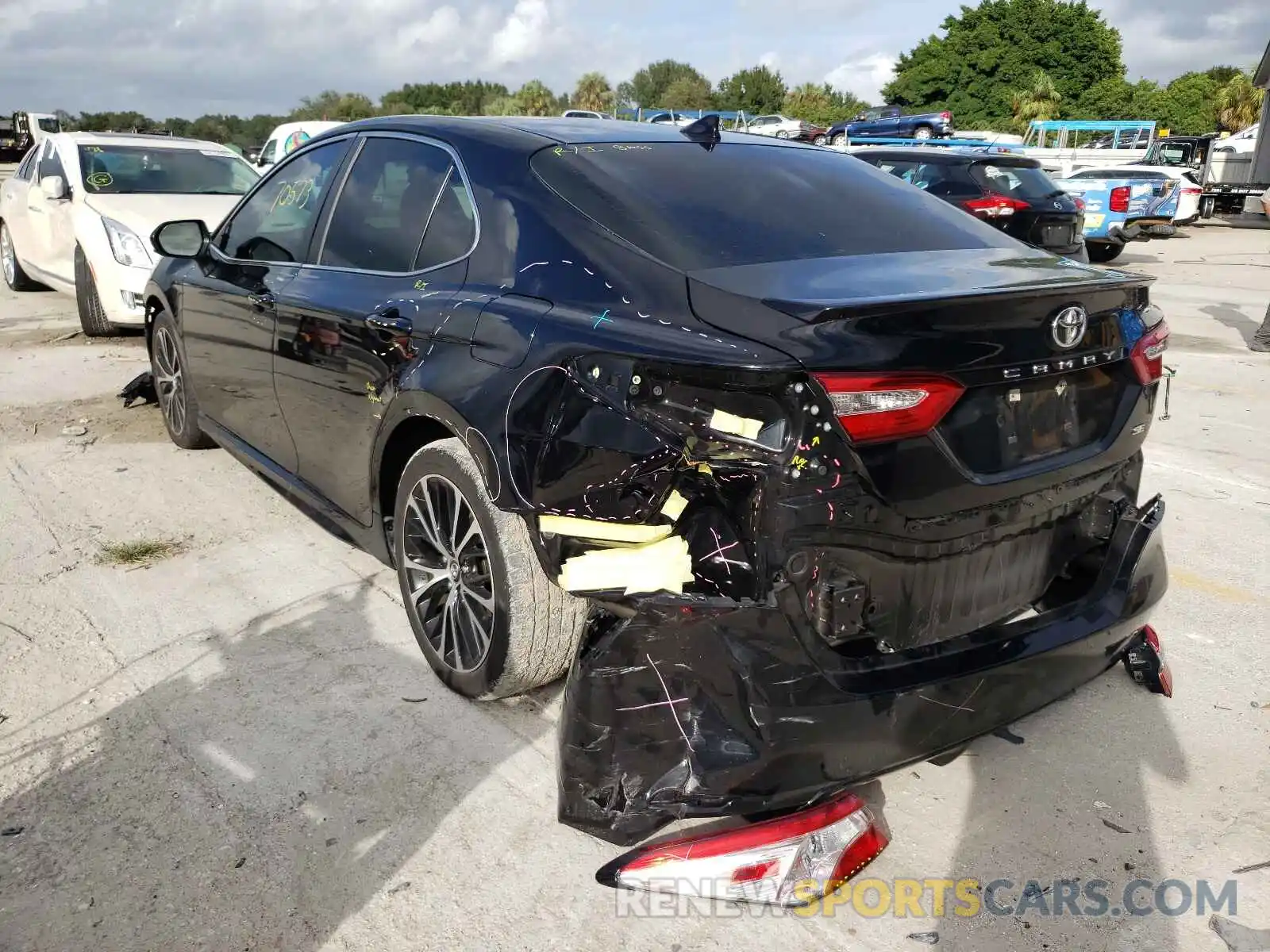 3 Photograph of a damaged car 4T1G11AK7LU875893 TOYOTA CAMRY 2020