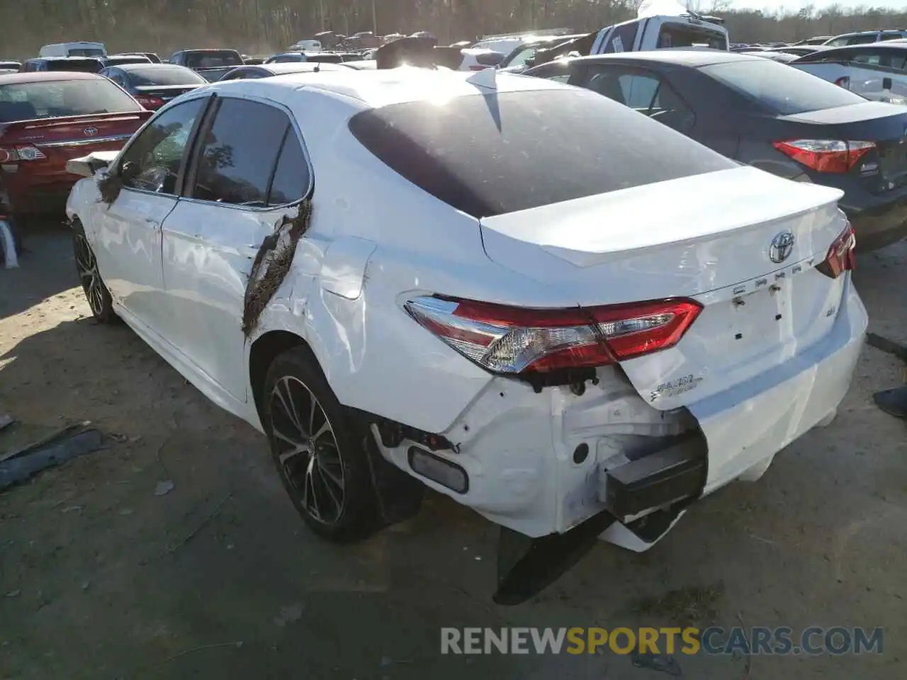 3 Photograph of a damaged car 4T1G11AK7LU876381 TOYOTA CAMRY 2020