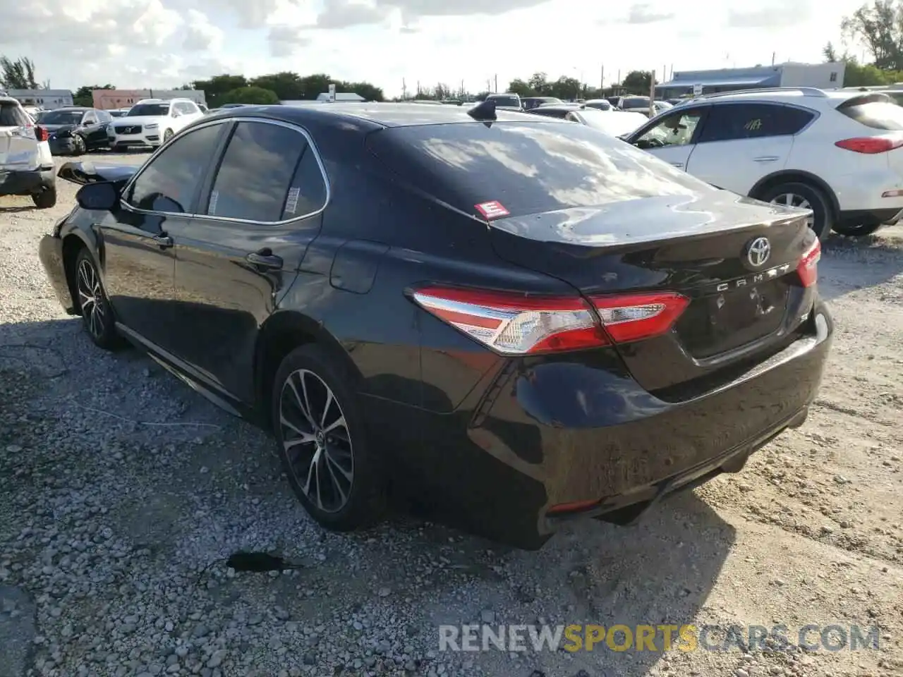 3 Photograph of a damaged car 4T1G11AK7LU878874 TOYOTA CAMRY 2020