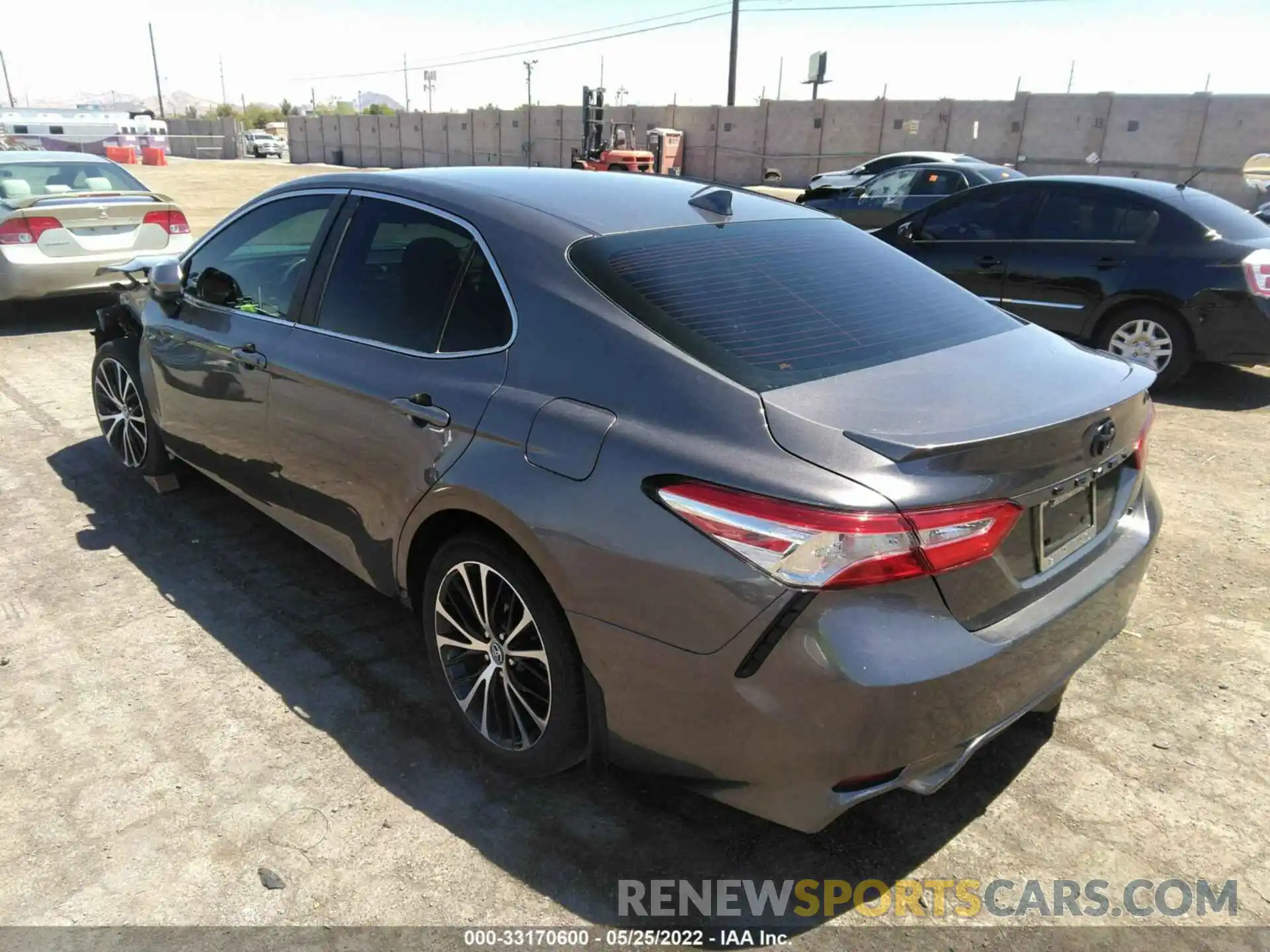 3 Photograph of a damaged car 4T1G11AK7LU882651 TOYOTA CAMRY 2020