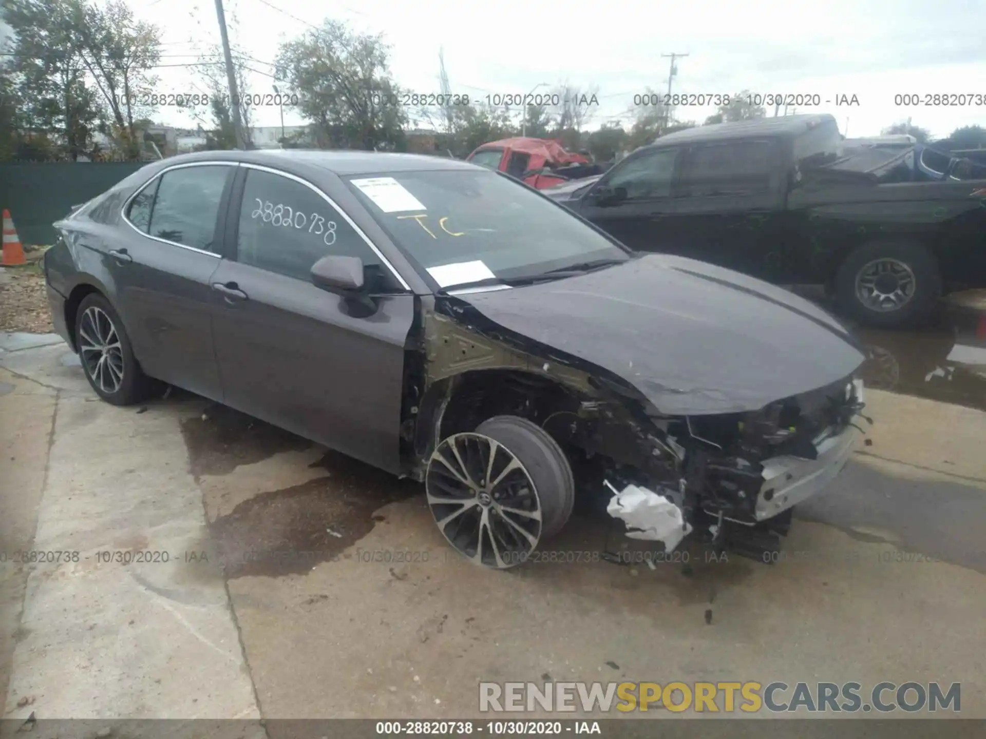 1 Photograph of a damaged car 4T1G11AK7LU883556 TOYOTA CAMRY 2020