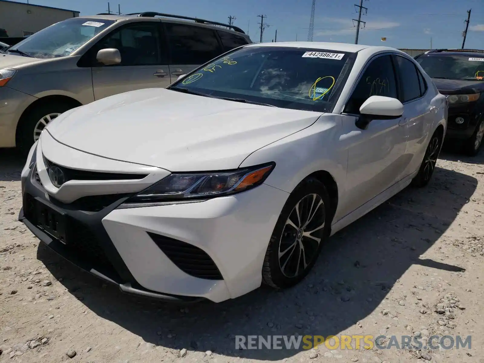 2 Photograph of a damaged car 4T1G11AK7LU885985 TOYOTA CAMRY 2020