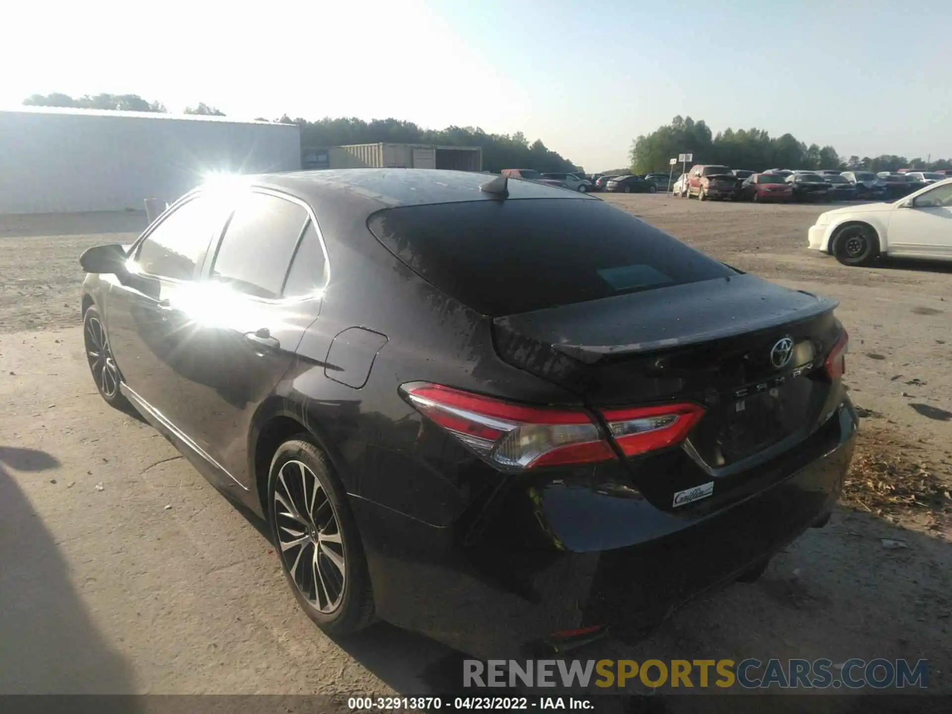 3 Photograph of a damaged car 4T1G11AK7LU896114 TOYOTA CAMRY 2020