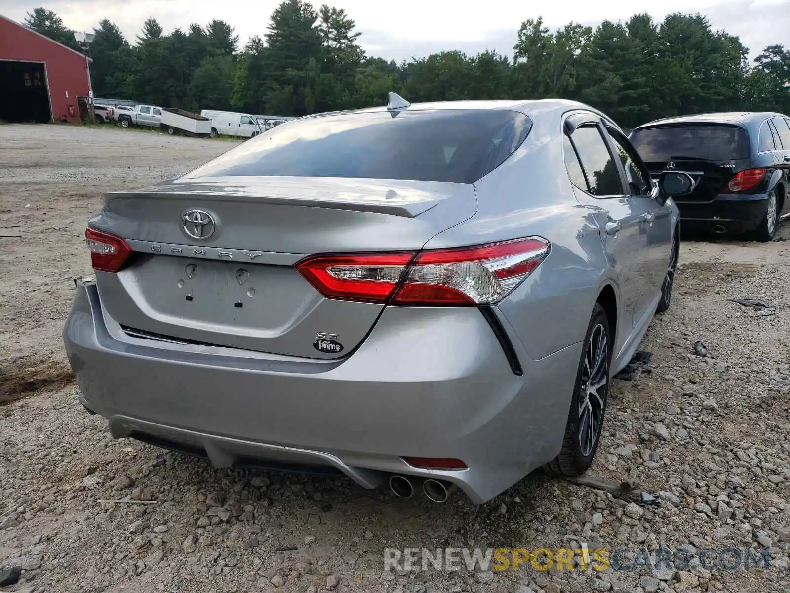 4 Photograph of a damaged car 4T1G11AK7LU897022 TOYOTA CAMRY 2020