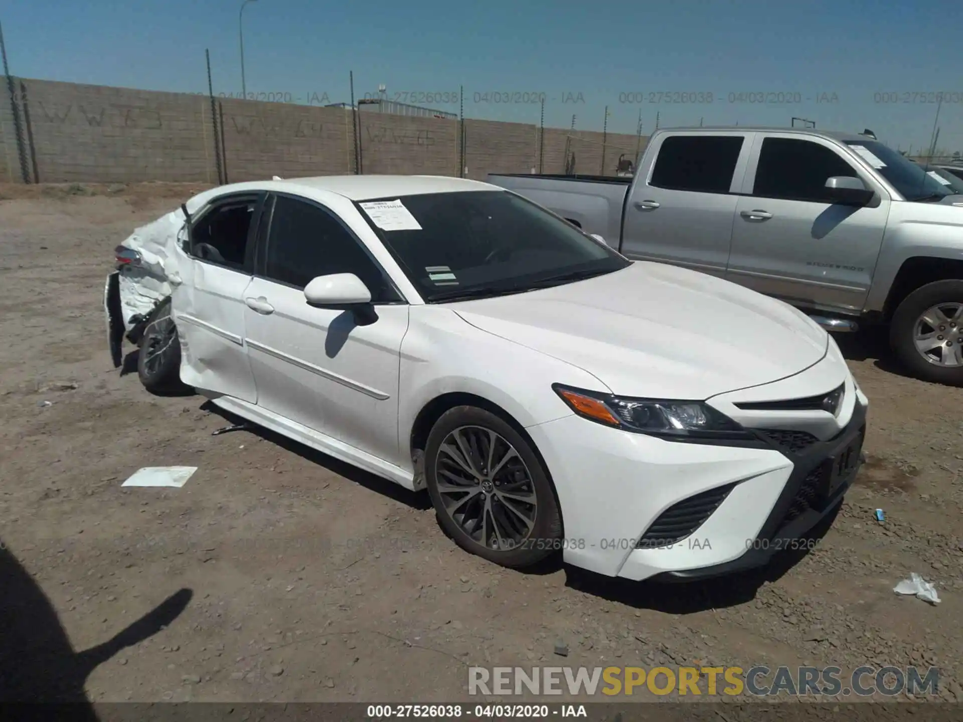 1 Photograph of a damaged car 4T1G11AK7LU897926 TOYOTA CAMRY 2020