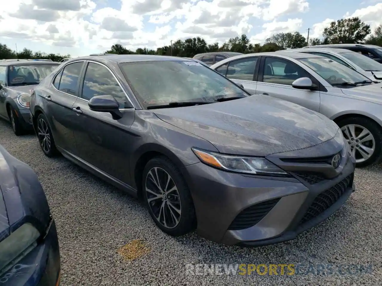 1 Photograph of a damaged car 4T1G11AK7LU899188 TOYOTA CAMRY 2020