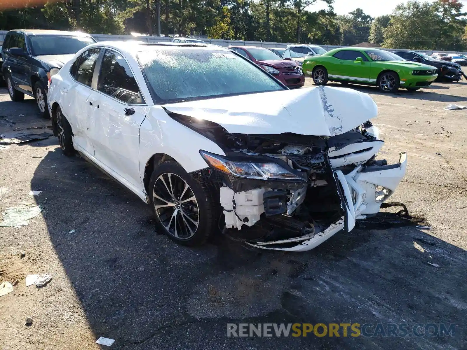 1 Photograph of a damaged car 4T1G11AK7LU900646 TOYOTA CAMRY 2020