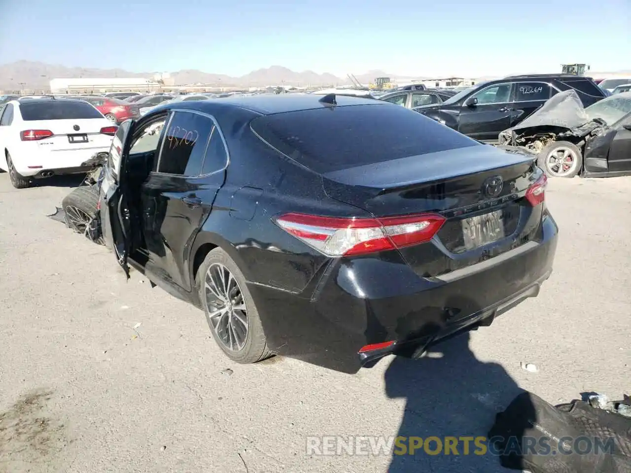 3 Photograph of a damaged car 4T1G11AK7LU900789 TOYOTA CAMRY 2020