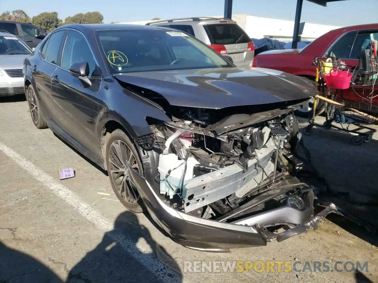 1 Photograph of a damaged car 4T1G11AK7LU901506 TOYOTA CAMRY 2020