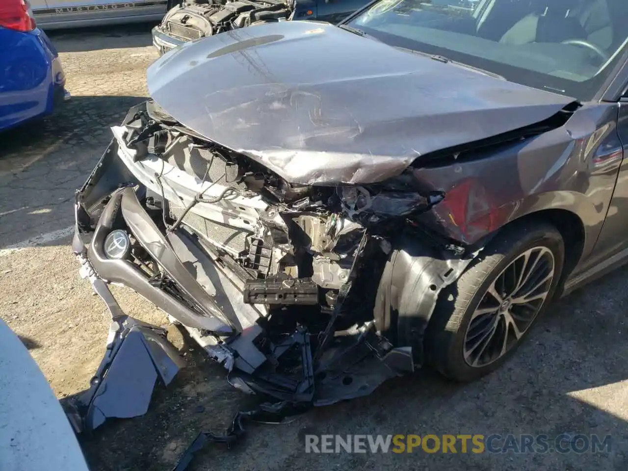 9 Photograph of a damaged car 4T1G11AK7LU901506 TOYOTA CAMRY 2020