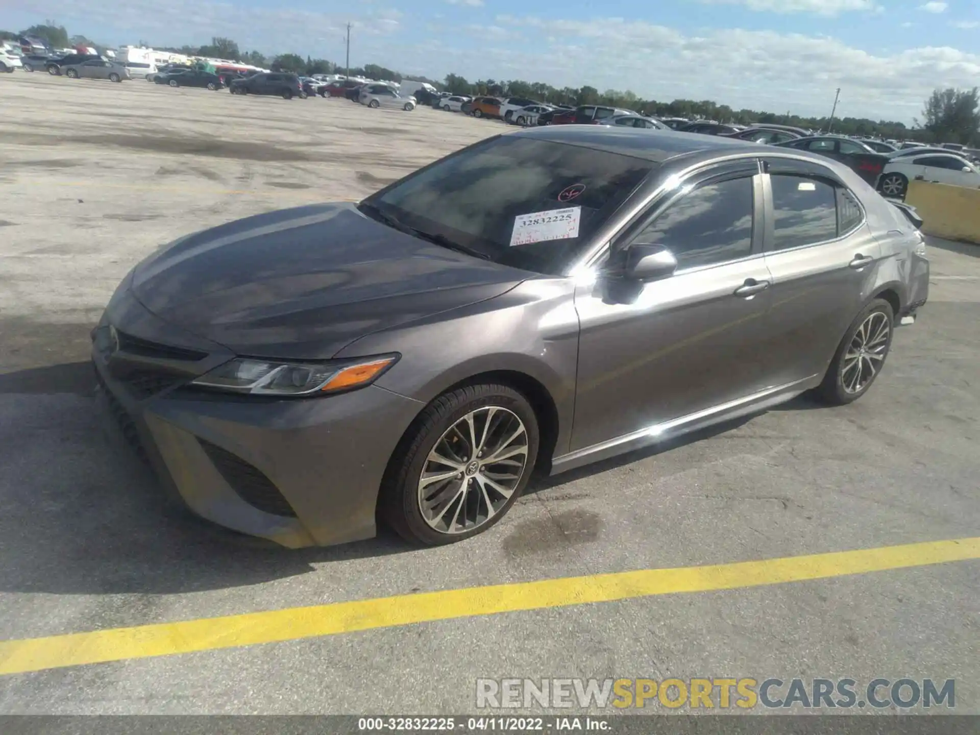 2 Photograph of a damaged car 4T1G11AK7LU902400 TOYOTA CAMRY 2020