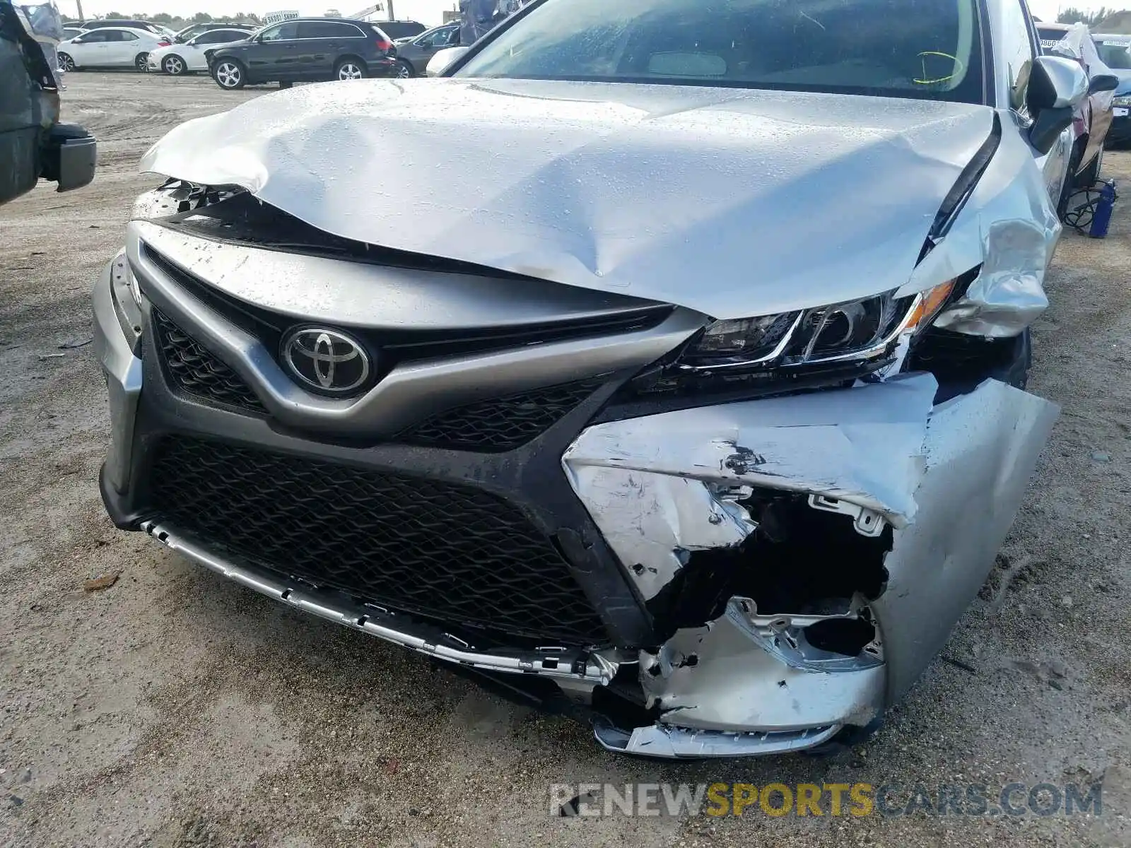 9 Photograph of a damaged car 4T1G11AK7LU904857 TOYOTA CAMRY 2020