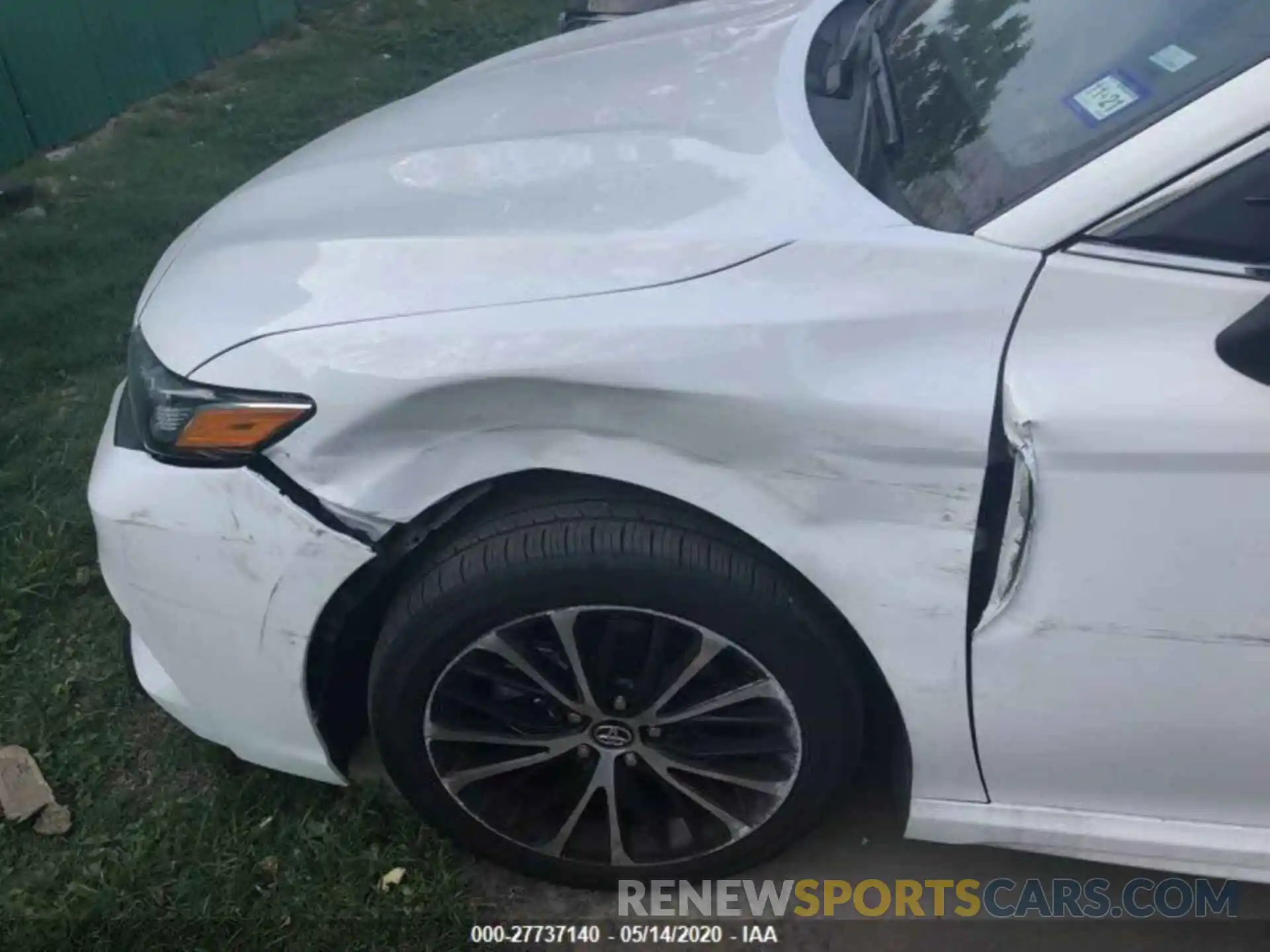 5 Photograph of a damaged car 4T1G11AK7LU908536 TOYOTA CAMRY 2020