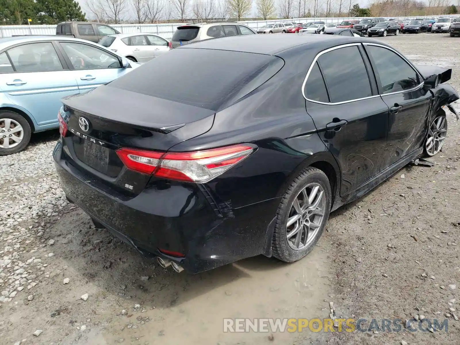 4 Photograph of a damaged car 4T1G11AK7LU912392 TOYOTA CAMRY 2020