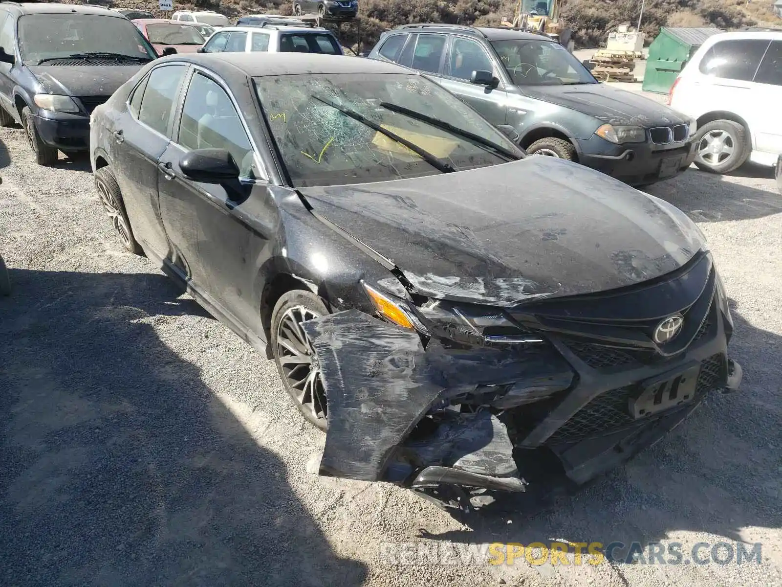 1 Photograph of a damaged car 4T1G11AK7LU914353 TOYOTA CAMRY 2020