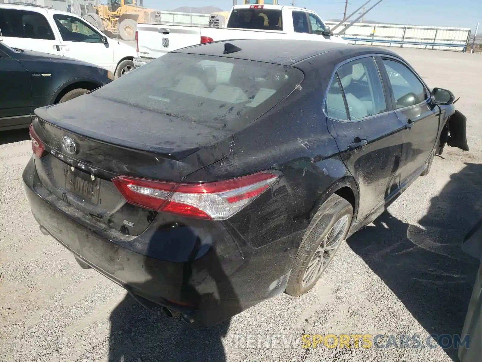 4 Photograph of a damaged car 4T1G11AK7LU914353 TOYOTA CAMRY 2020