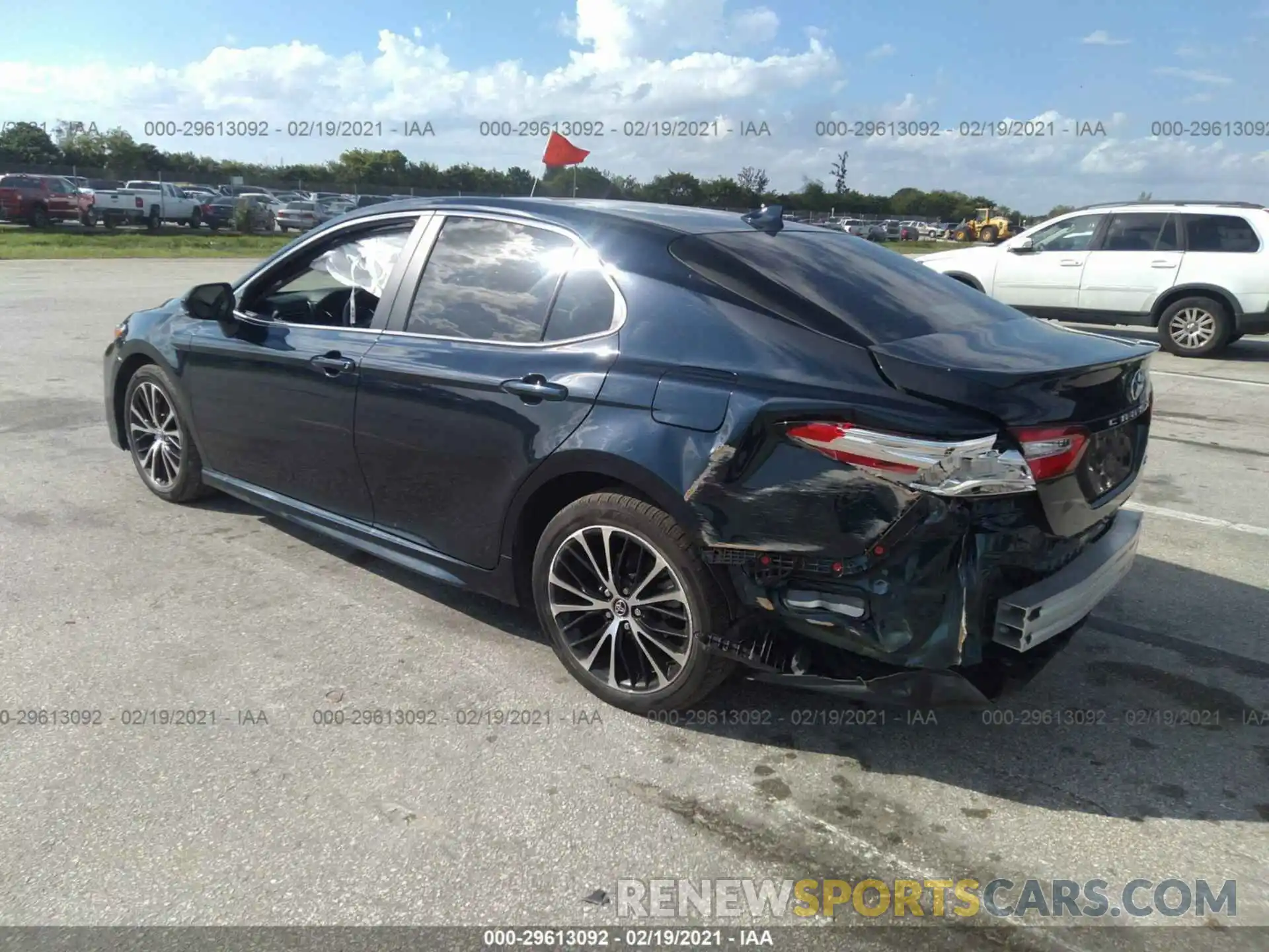 3 Photograph of a damaged car 4T1G11AK7LU917219 TOYOTA CAMRY 2020