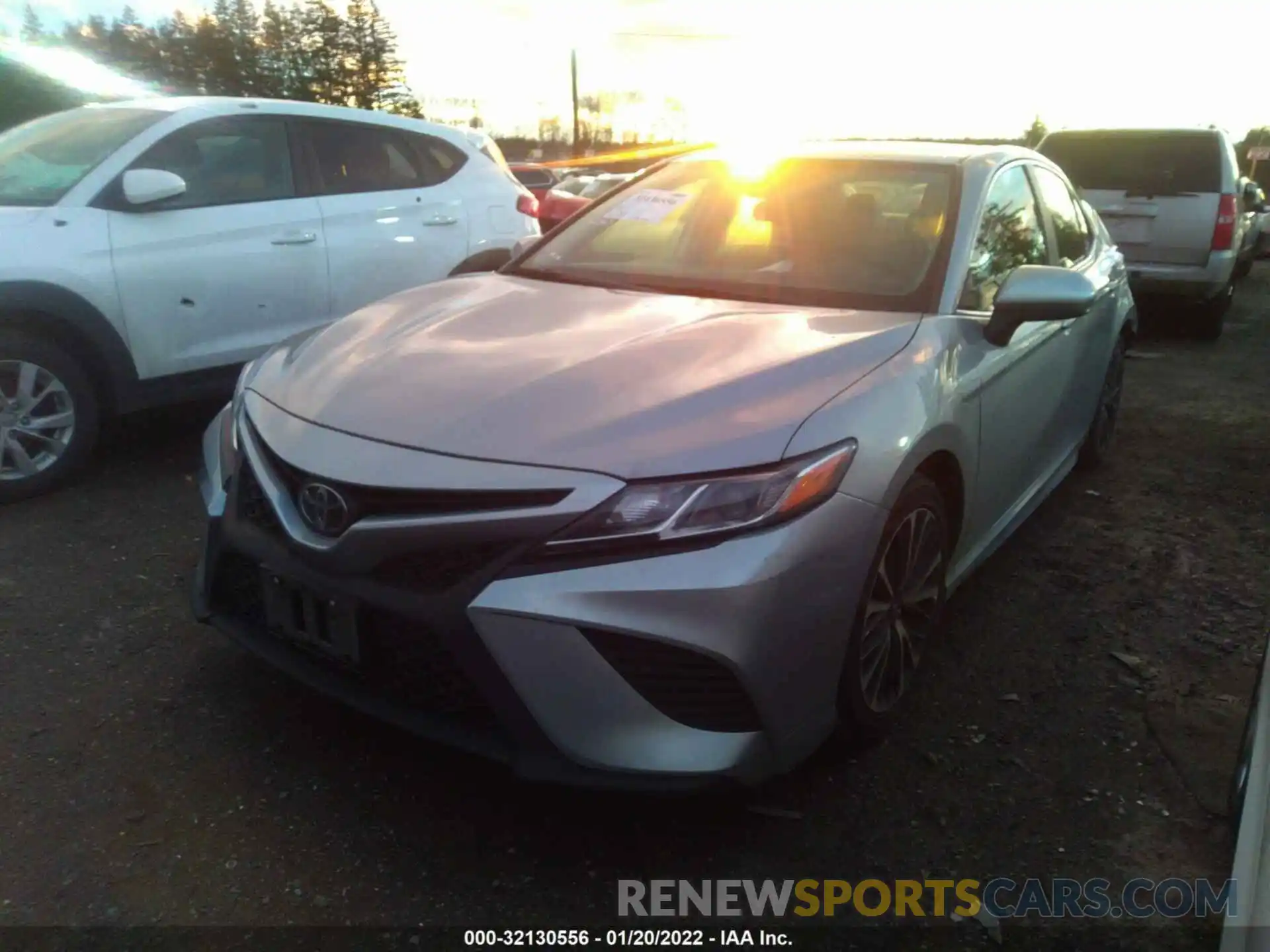 2 Photograph of a damaged car 4T1G11AK7LU918337 TOYOTA CAMRY 2020