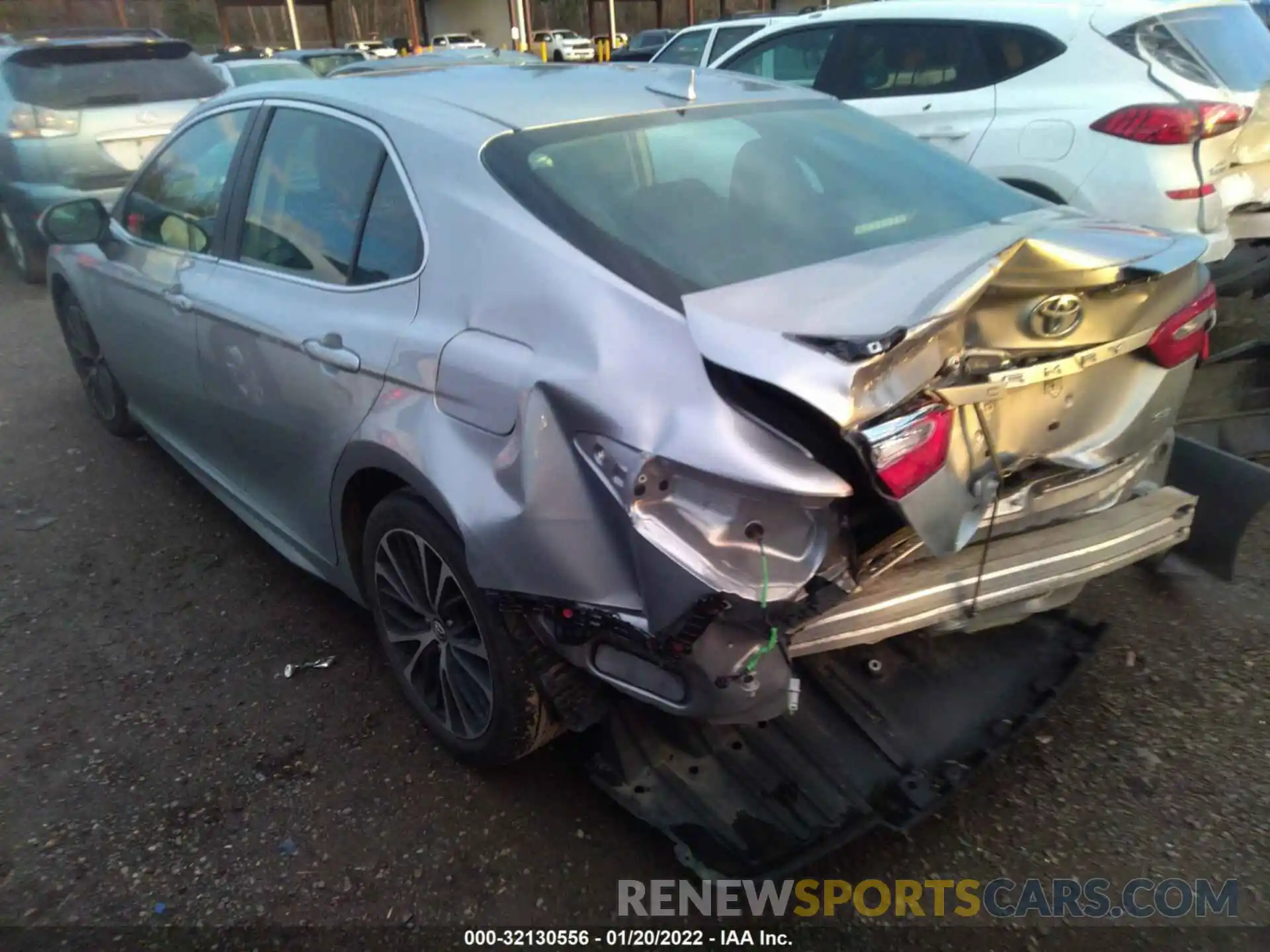 3 Photograph of a damaged car 4T1G11AK7LU918337 TOYOTA CAMRY 2020