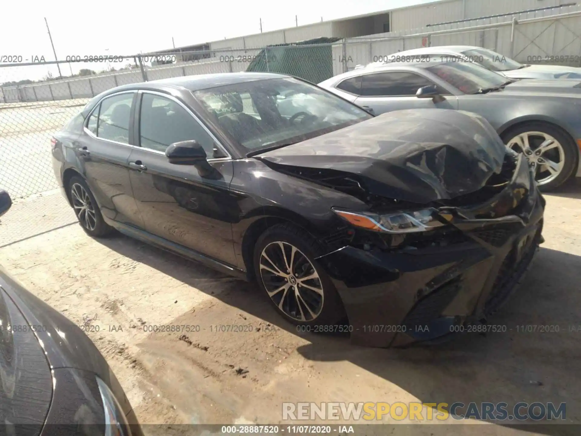 1 Photograph of a damaged car 4T1G11AK7LU923019 TOYOTA CAMRY 2020