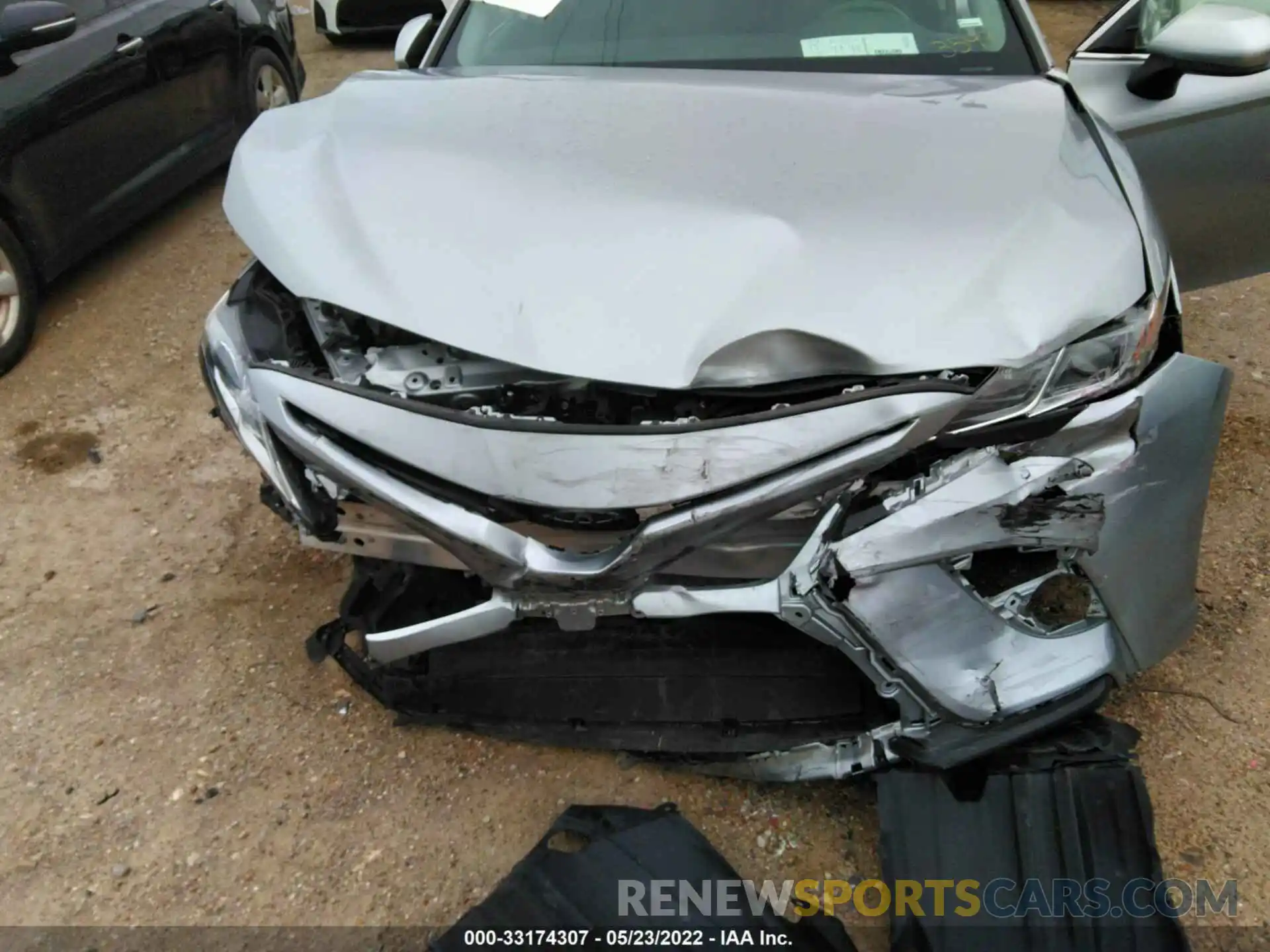 10 Photograph of a damaged car 4T1G11AK7LU923599 TOYOTA CAMRY 2020