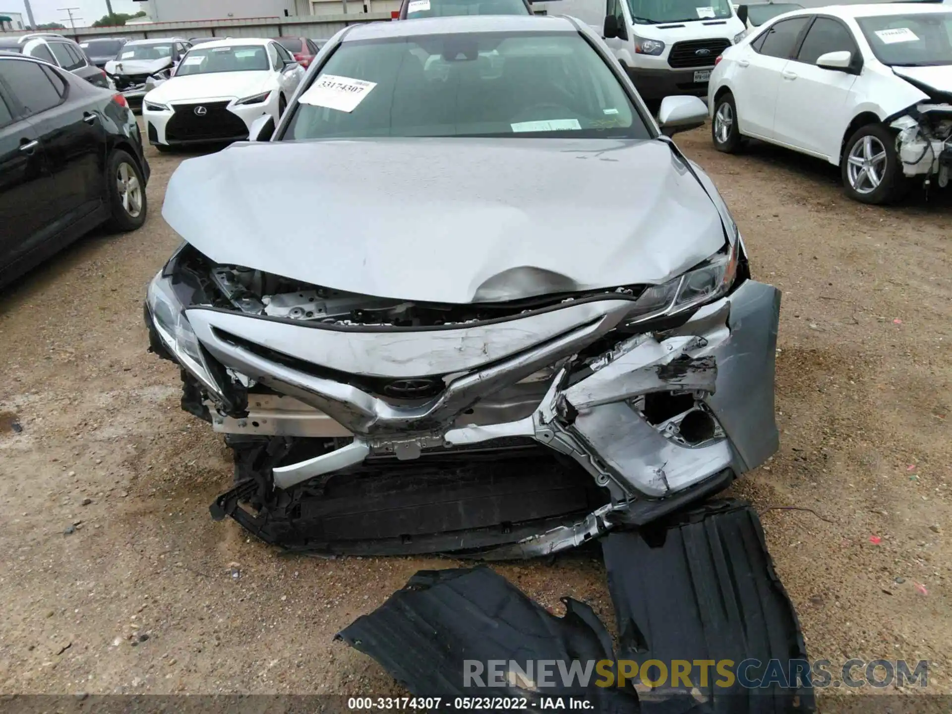 6 Photograph of a damaged car 4T1G11AK7LU923599 TOYOTA CAMRY 2020