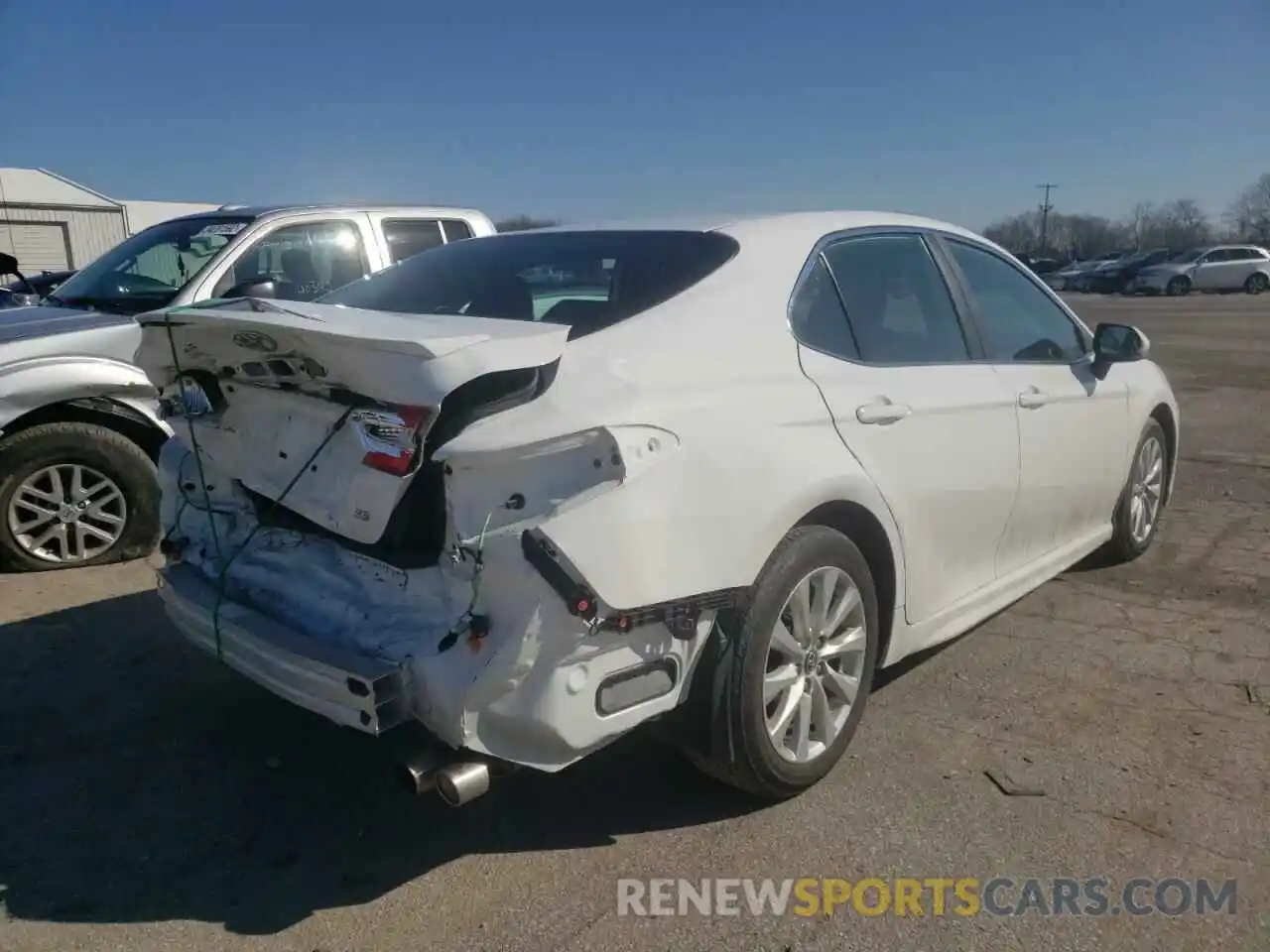 4 Photograph of a damaged car 4T1G11AK7LU923764 TOYOTA CAMRY 2020