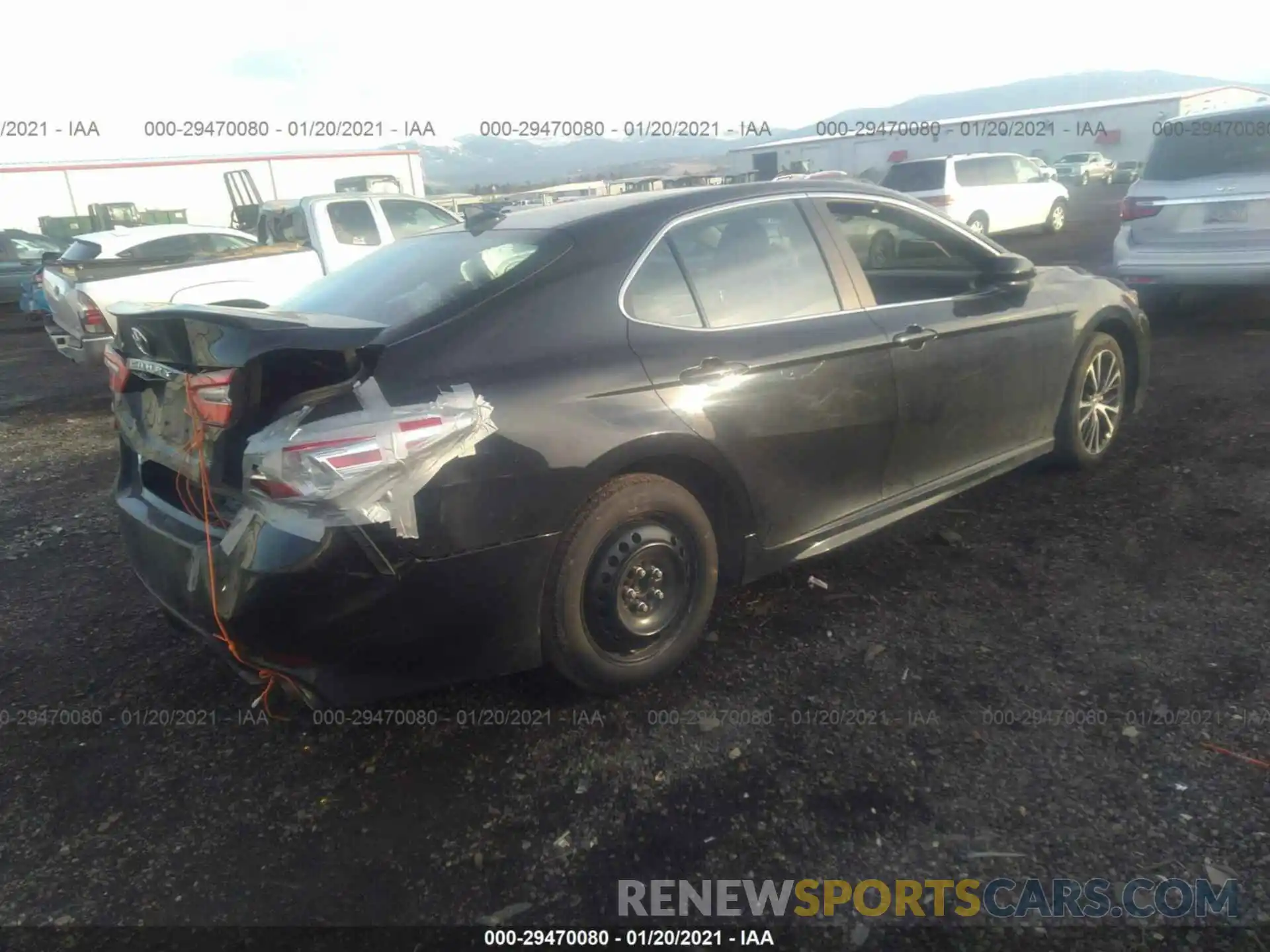 4 Photograph of a damaged car 4T1G11AK7LU926969 TOYOTA CAMRY 2020