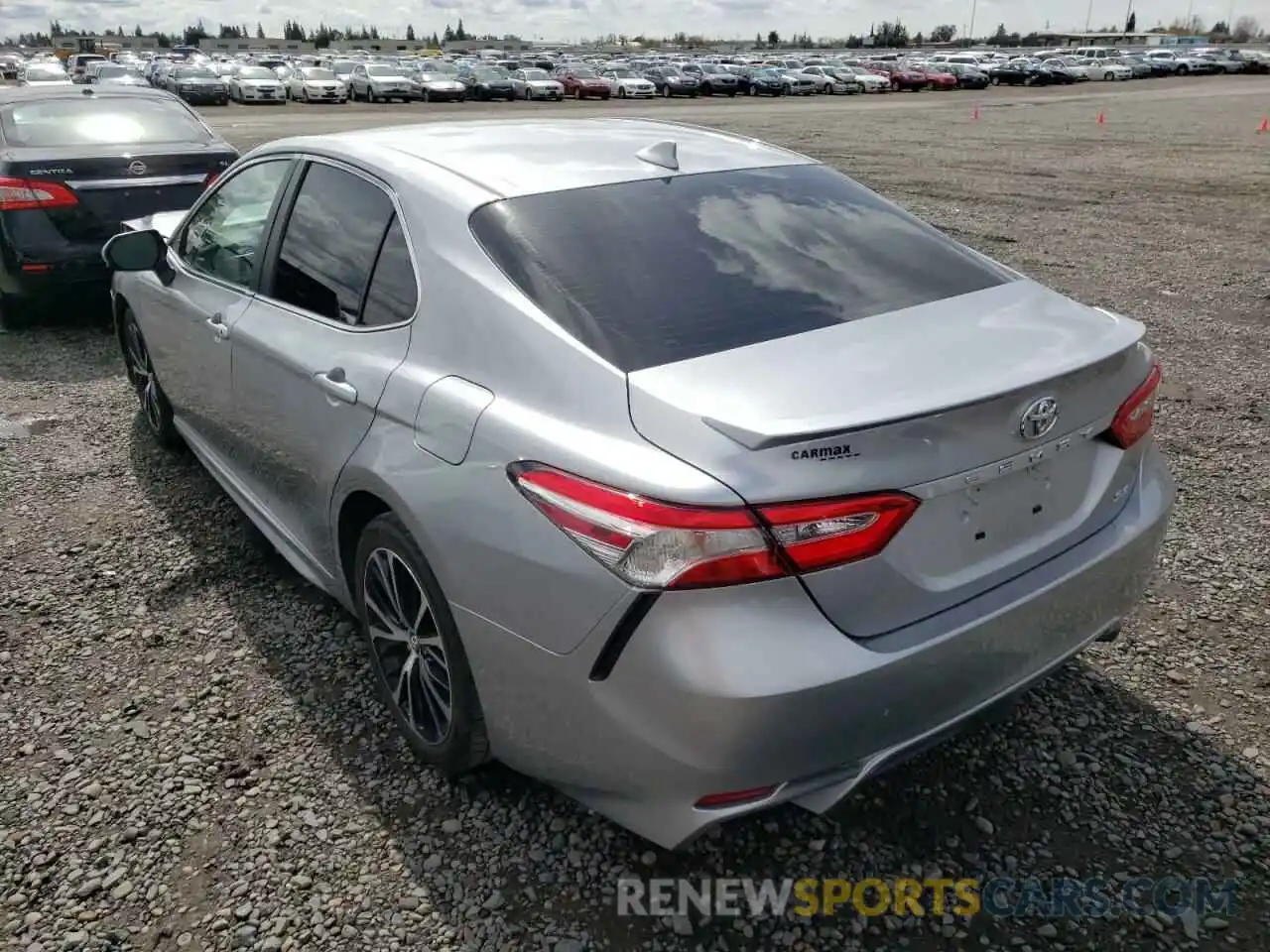 3 Photograph of a damaged car 4T1G11AK7LU932366 TOYOTA CAMRY 2020