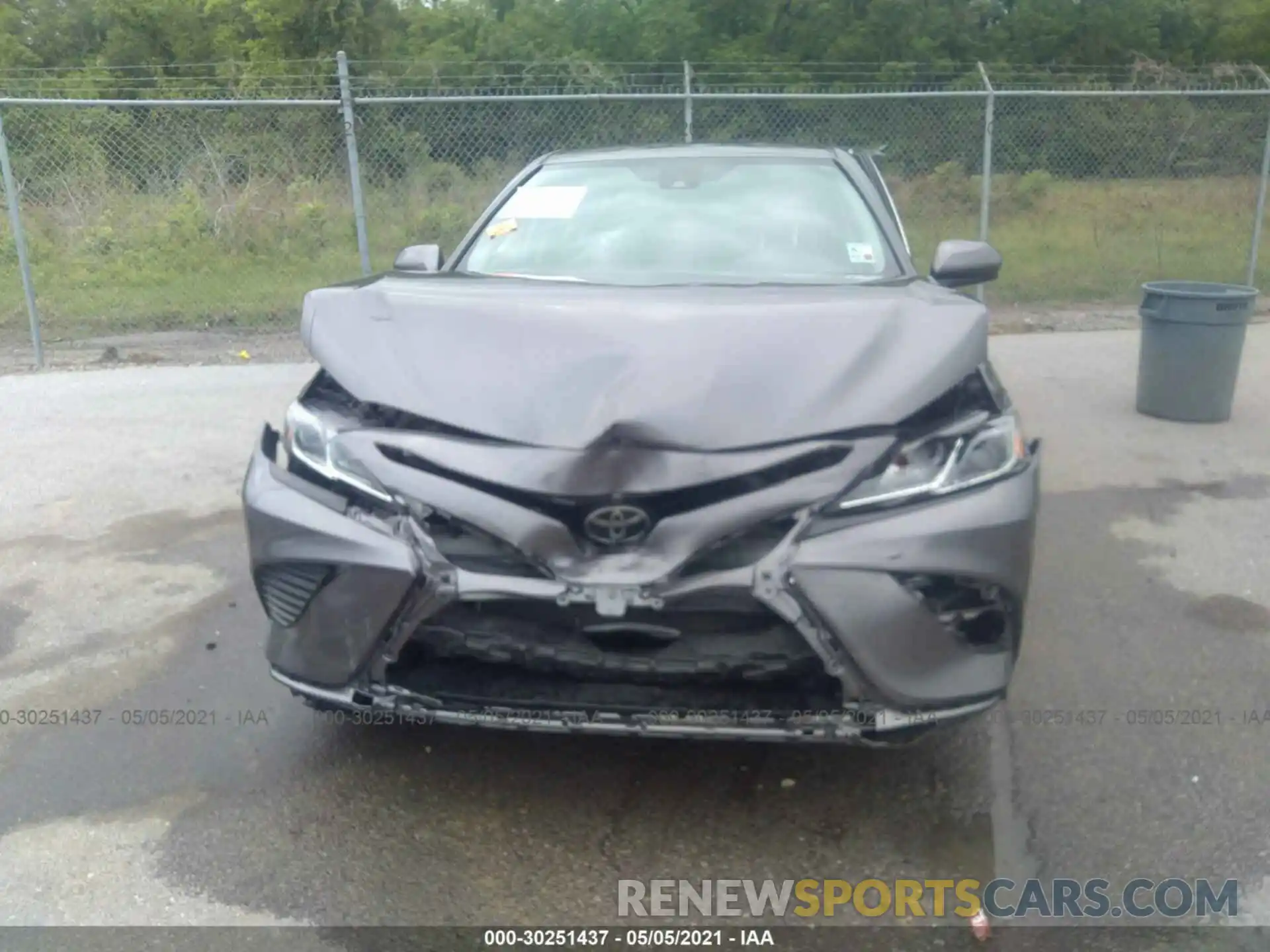 6 Photograph of a damaged car 4T1G11AK7LU932903 TOYOTA CAMRY 2020