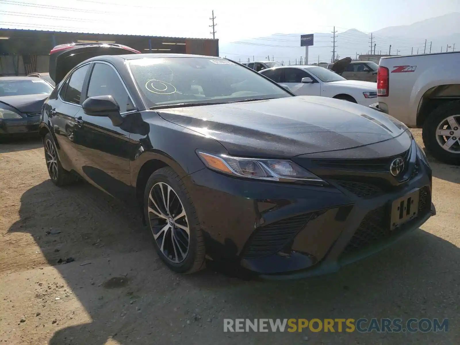 1 Photograph of a damaged car 4T1G11AK7LU938815 TOYOTA CAMRY 2020