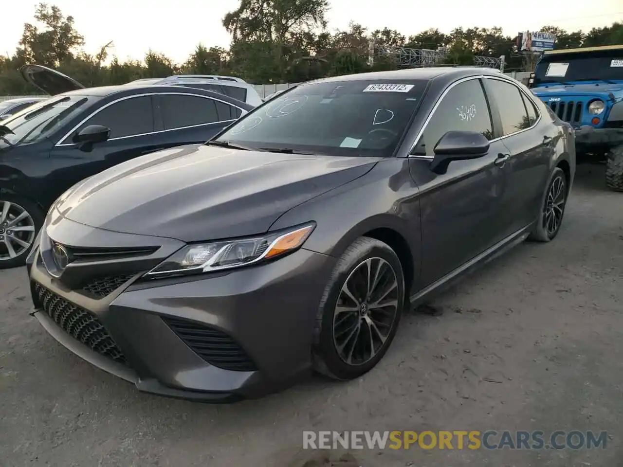 2 Photograph of a damaged car 4T1G11AK7LU941701 TOYOTA CAMRY 2020