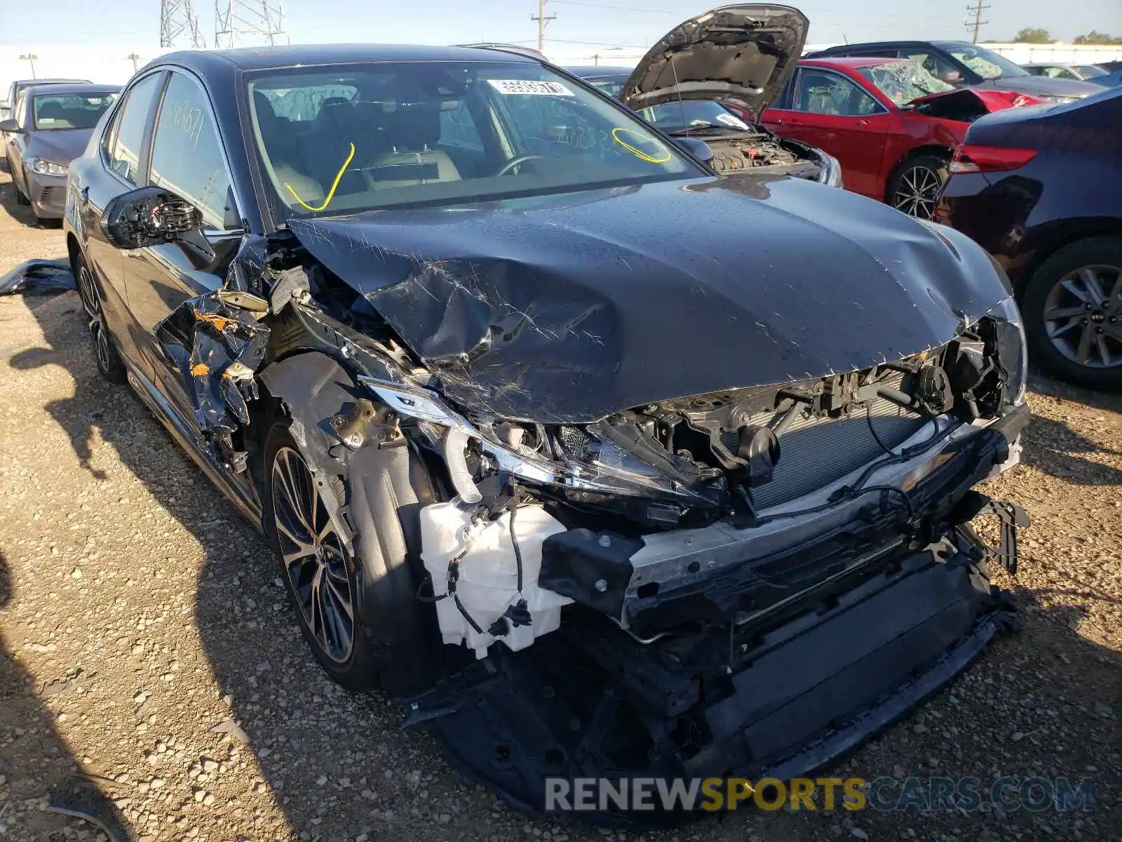 1 Photograph of a damaged car 4T1G11AK7LU942119 TOYOTA CAMRY 2020