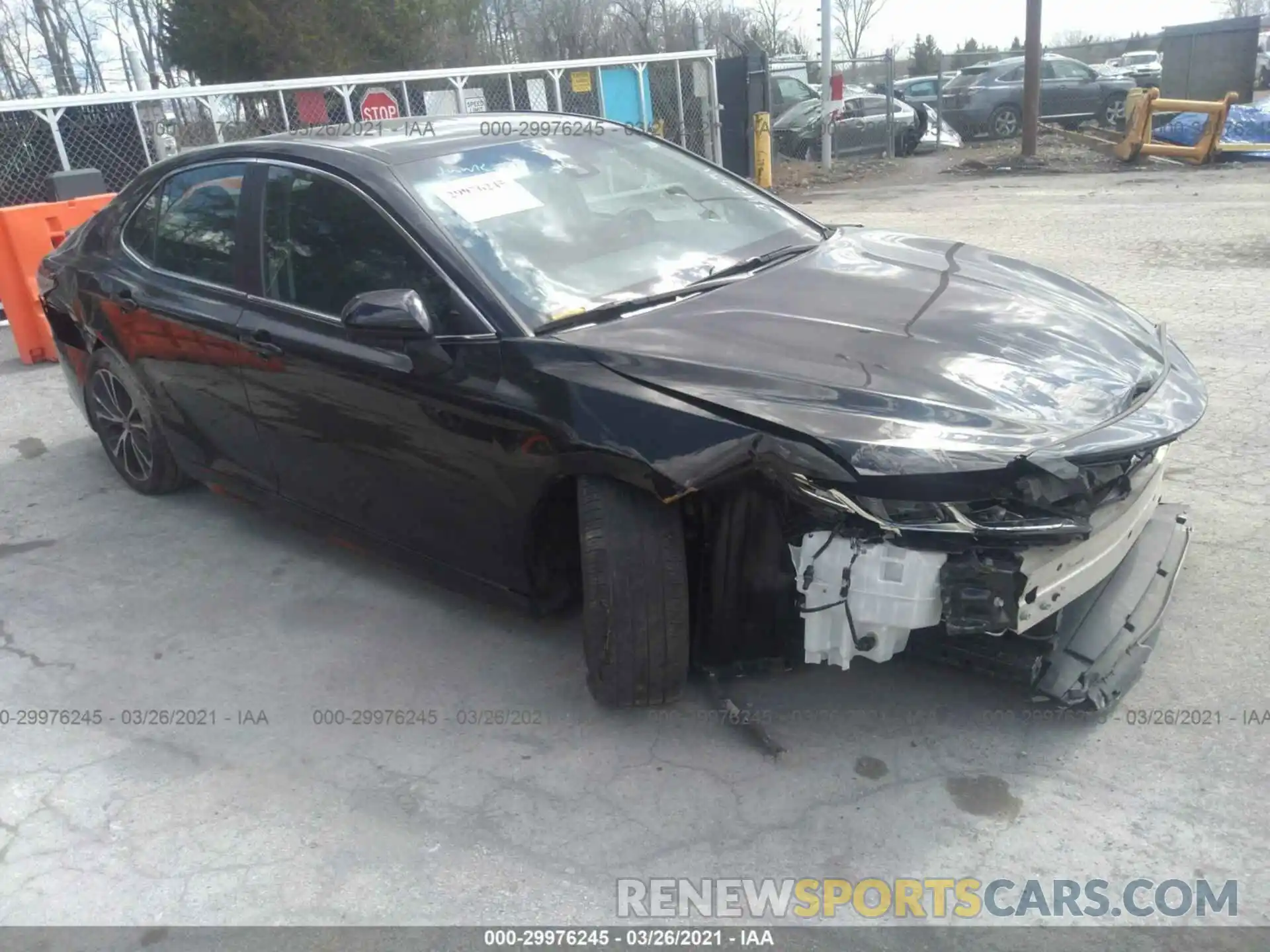 1 Photograph of a damaged car 4T1G11AK7LU942394 TOYOTA CAMRY 2020