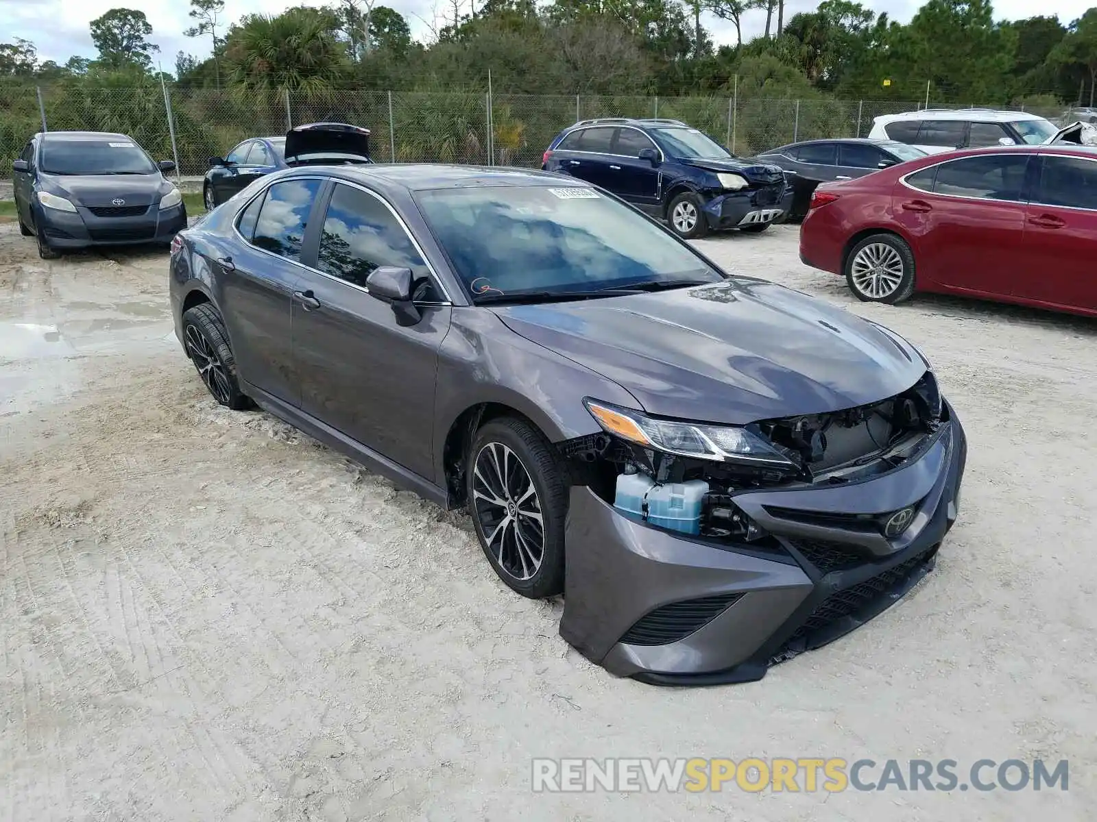 9 Photograph of a damaged car 4T1G11AK7LU949524 TOYOTA CAMRY 2020